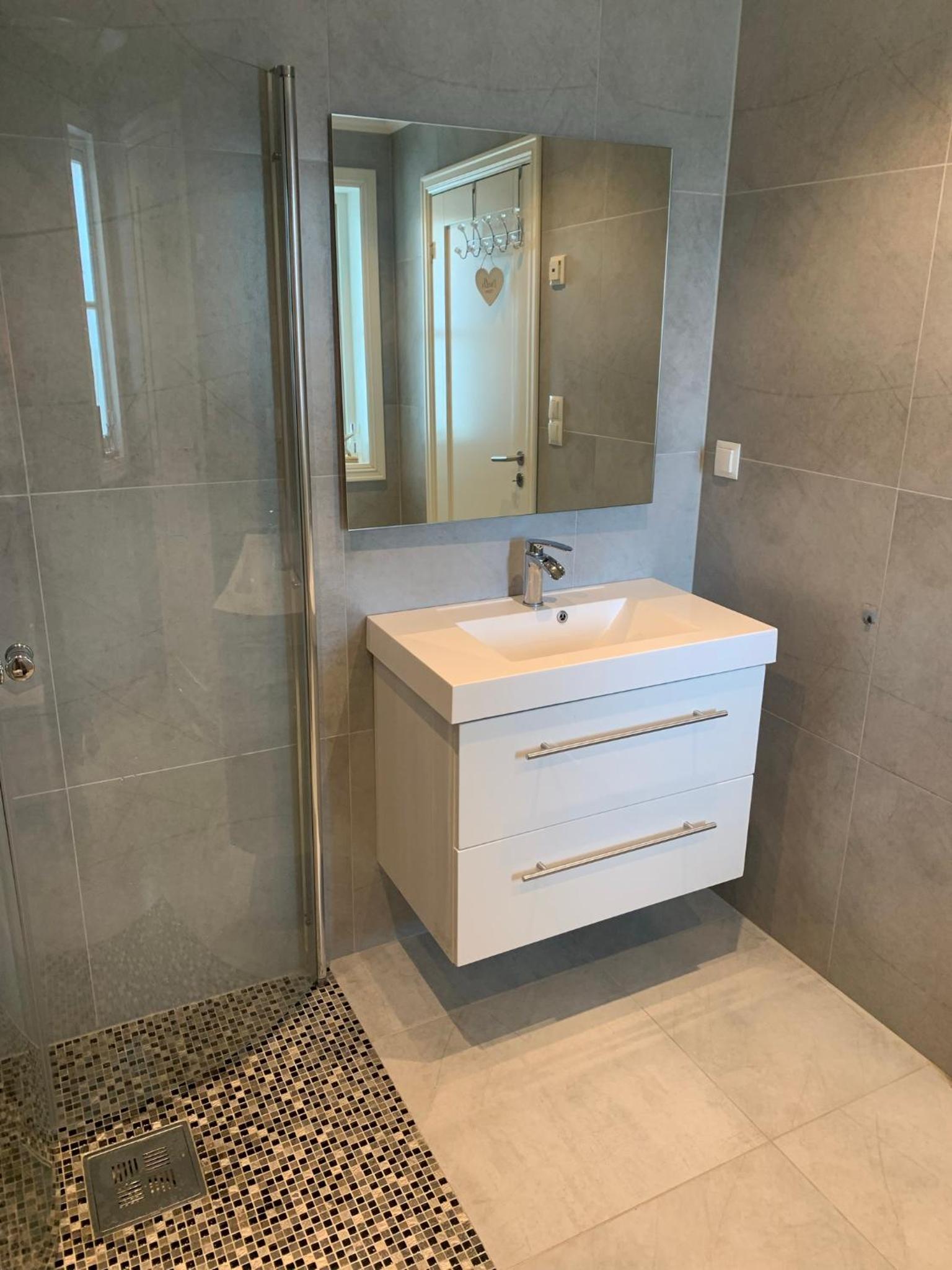 Romslig hus med jacuzzi, spillrom og stor terrasse view 2
