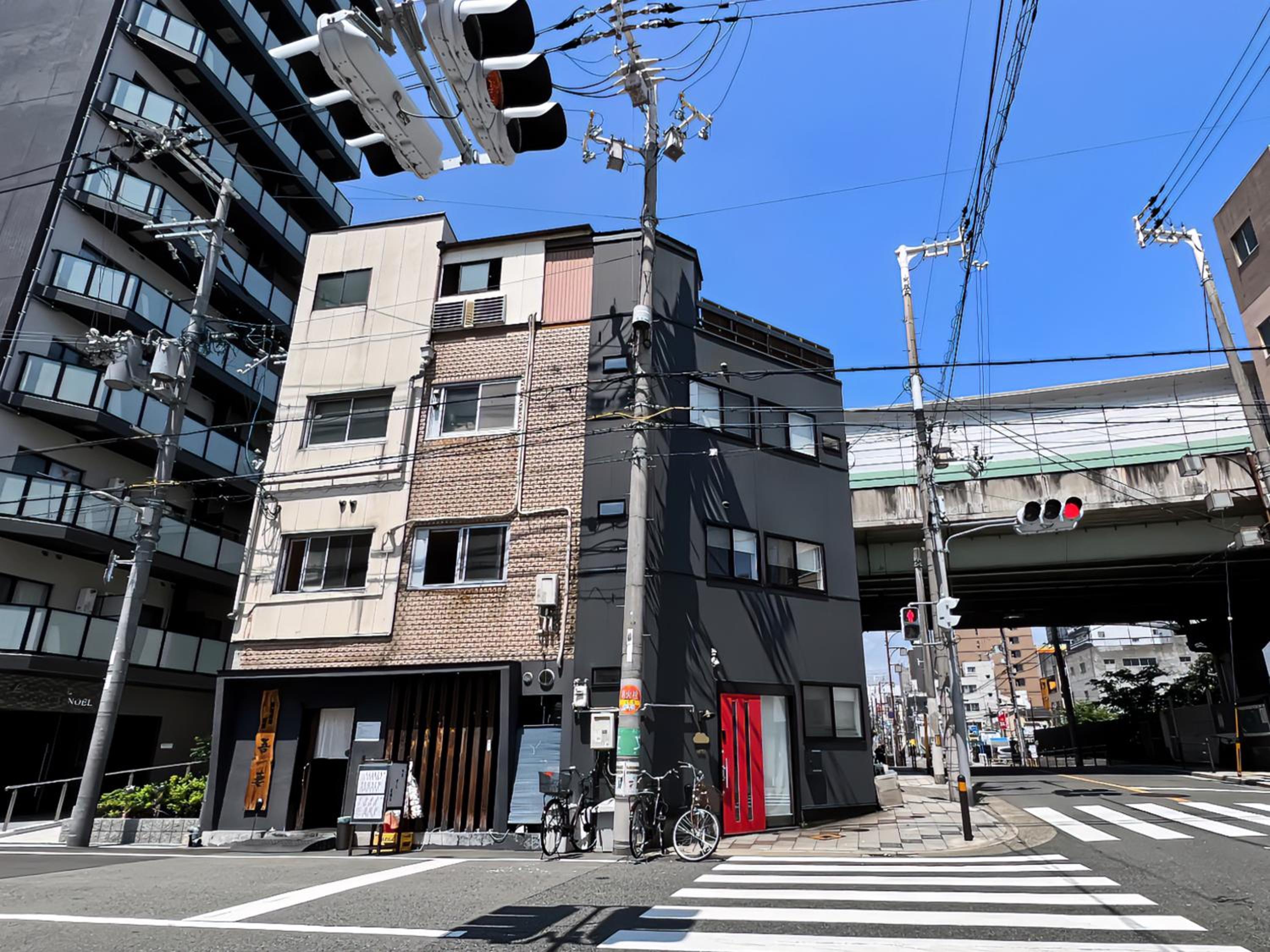 下寺 Namba House