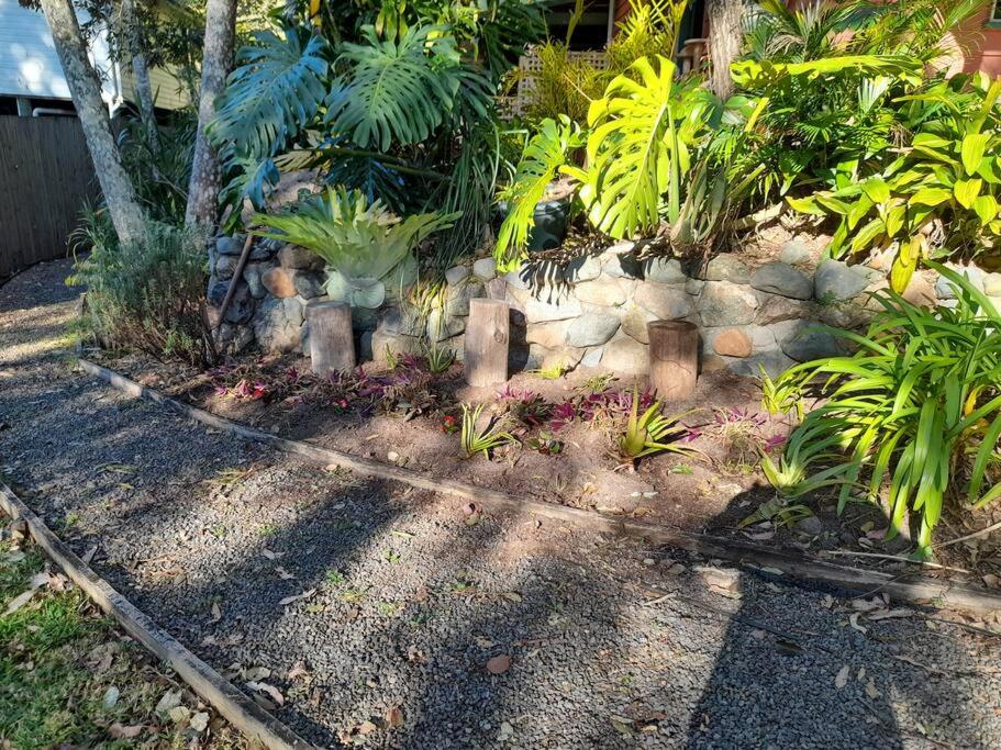 Quirky Cottage in Centre of Maleny, Walk Everywhere