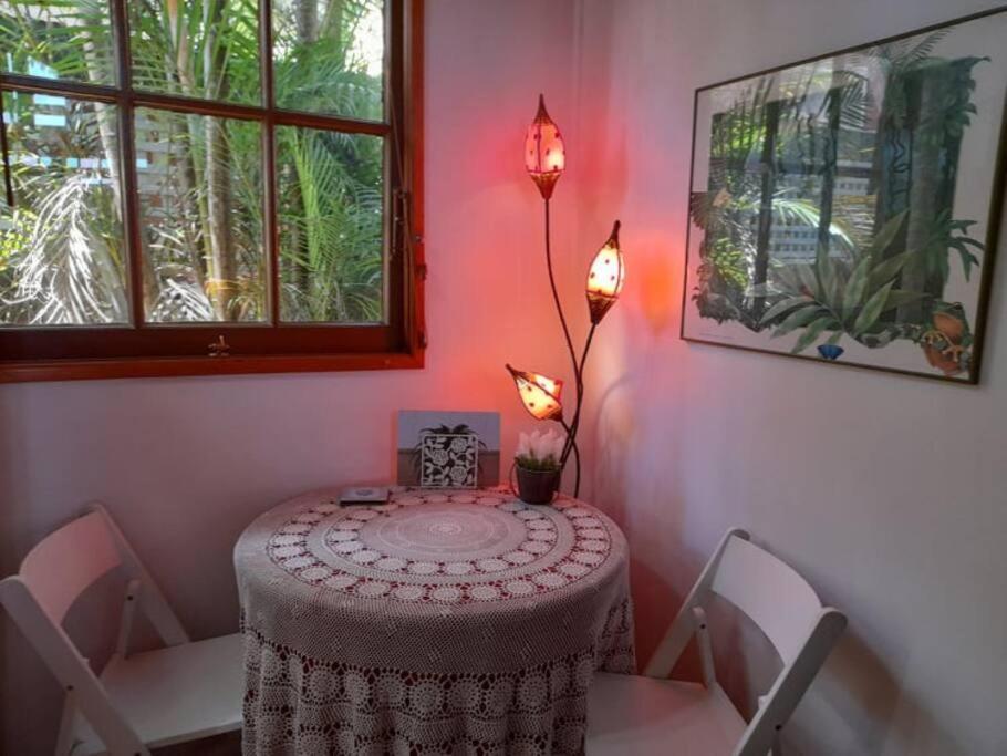 Quirky Cottage in Centre of Maleny, Walk Everywhere