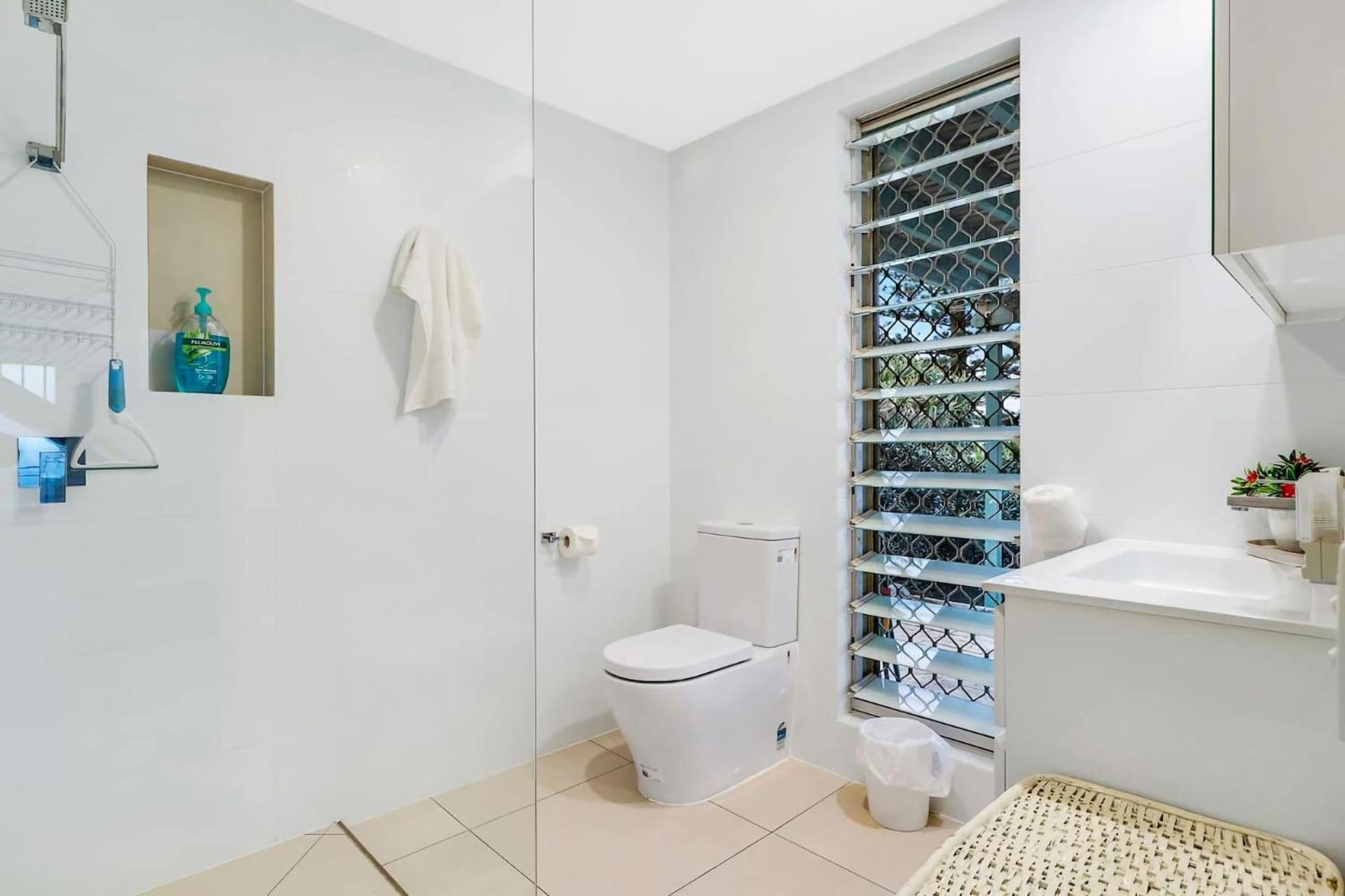 Caloundra Vacations - Wilson Ave 39 - Property Image 2