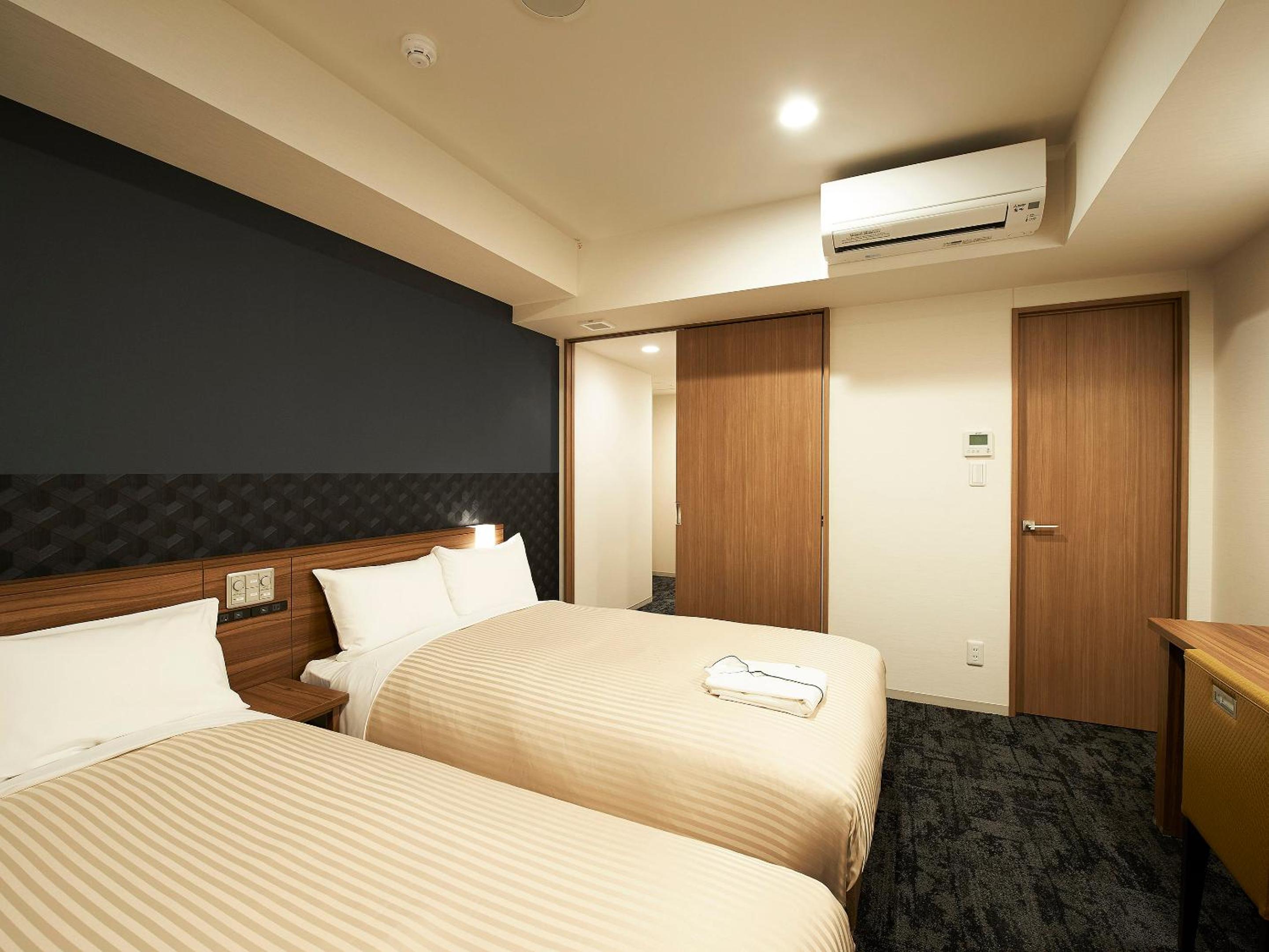 Sotetsu Fresa Inn Kitahama 14