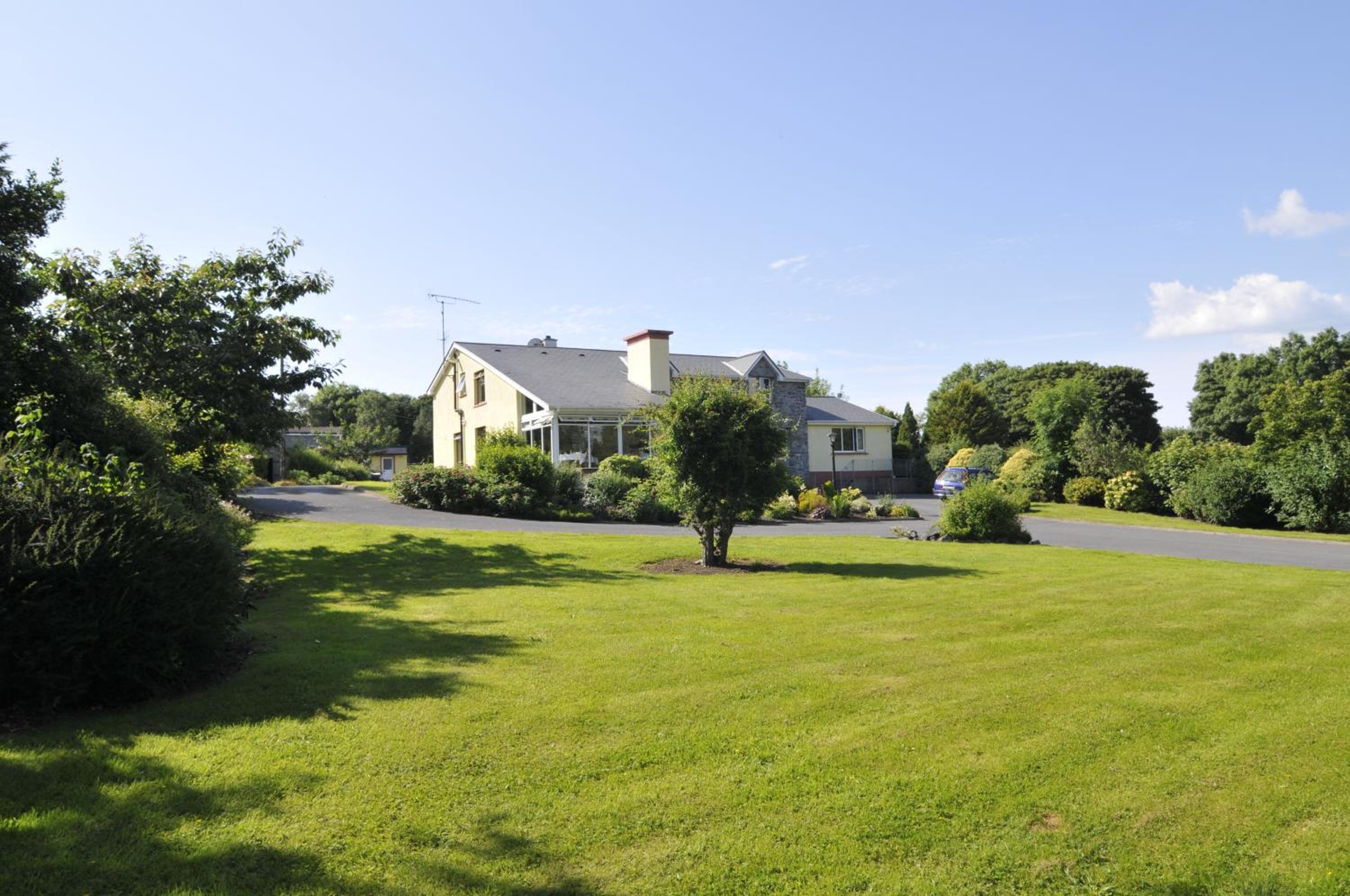 Carrowntober House B & B