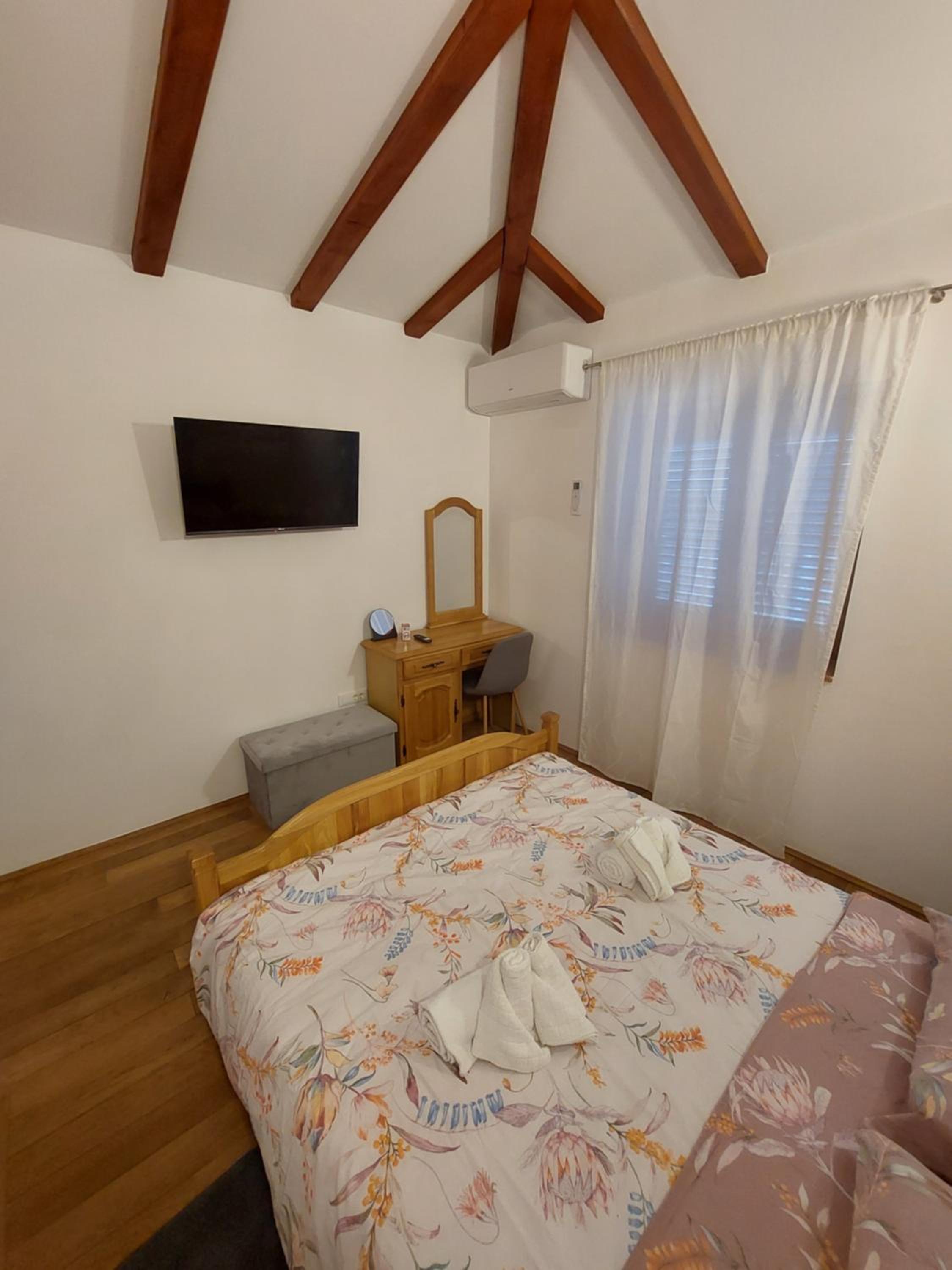 Casa Vežnaveri