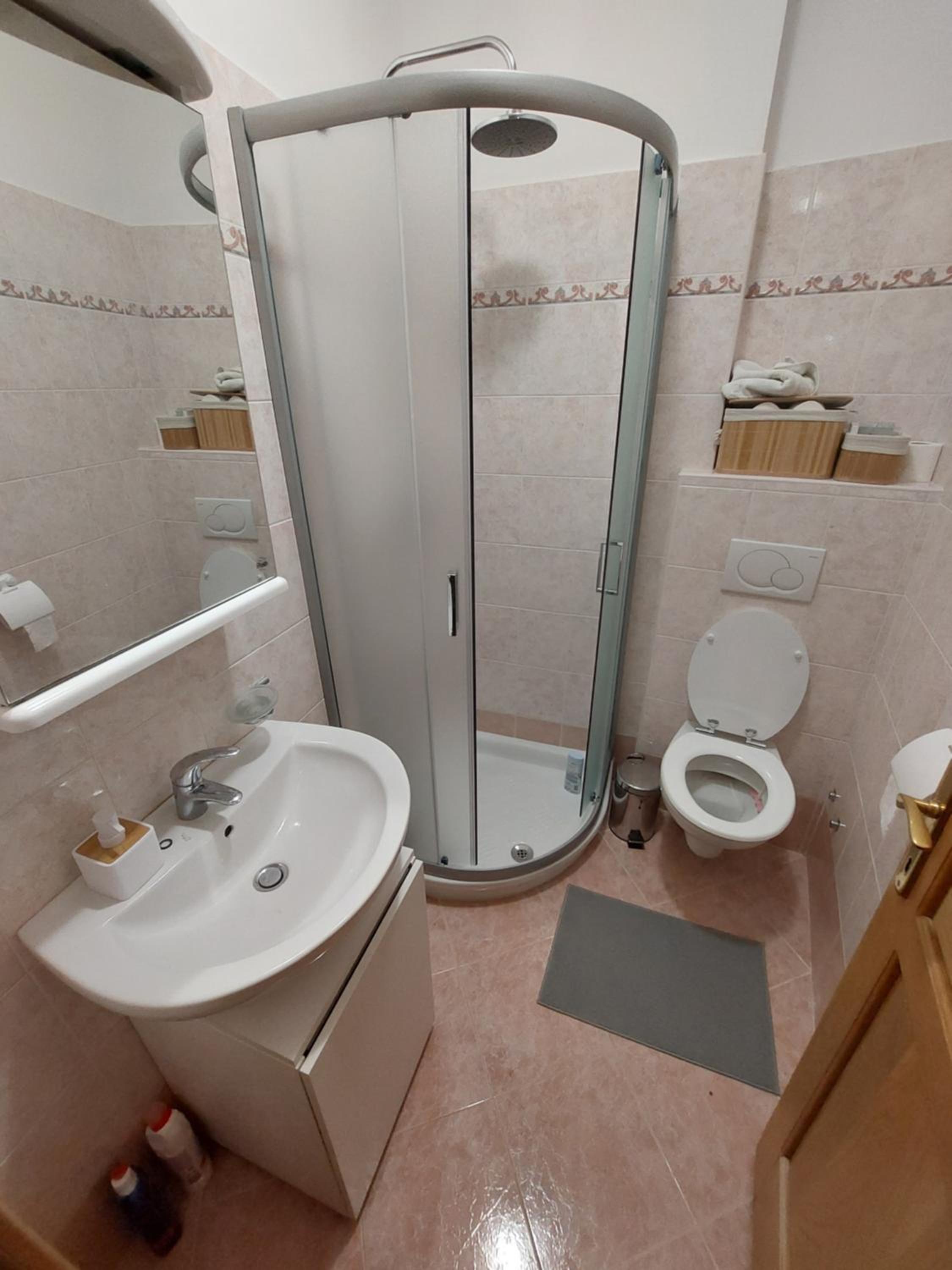 Casa Vežnaveri