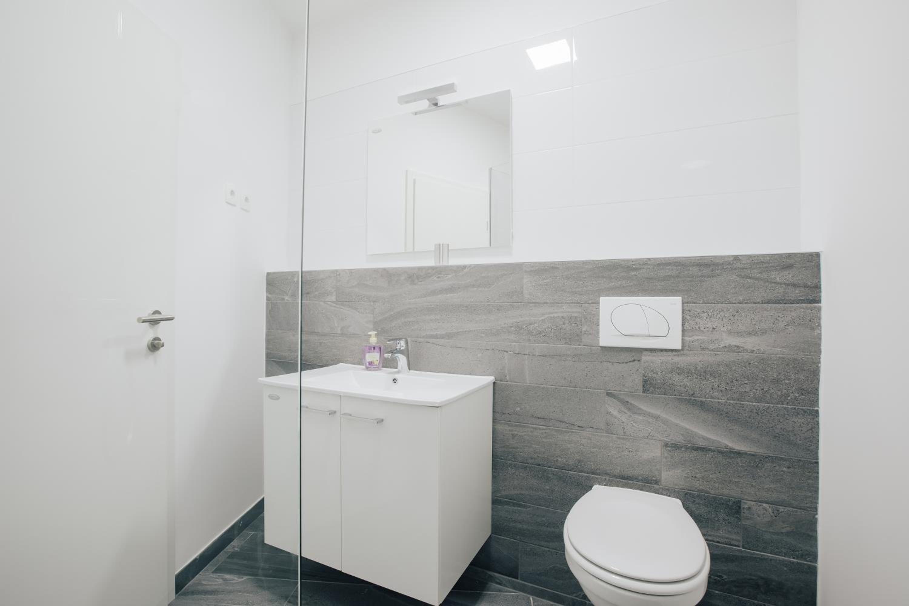 Apartment Center II - Kersnikova