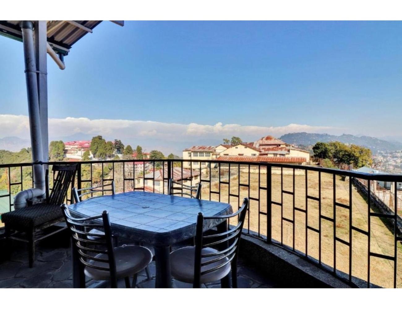 Modern Homestay, Mussoorie