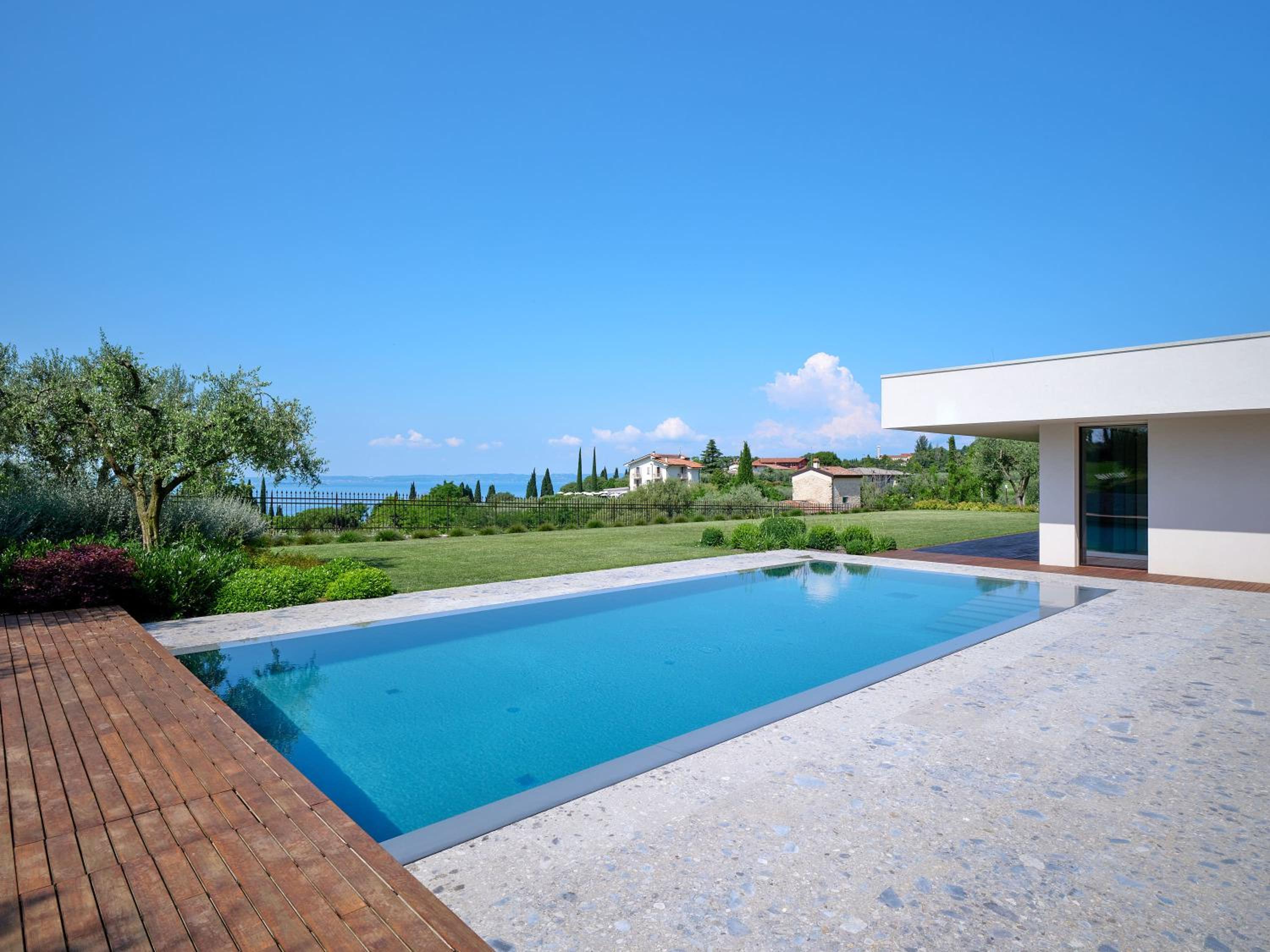 VillasGarda - Villa Bardolino view 3