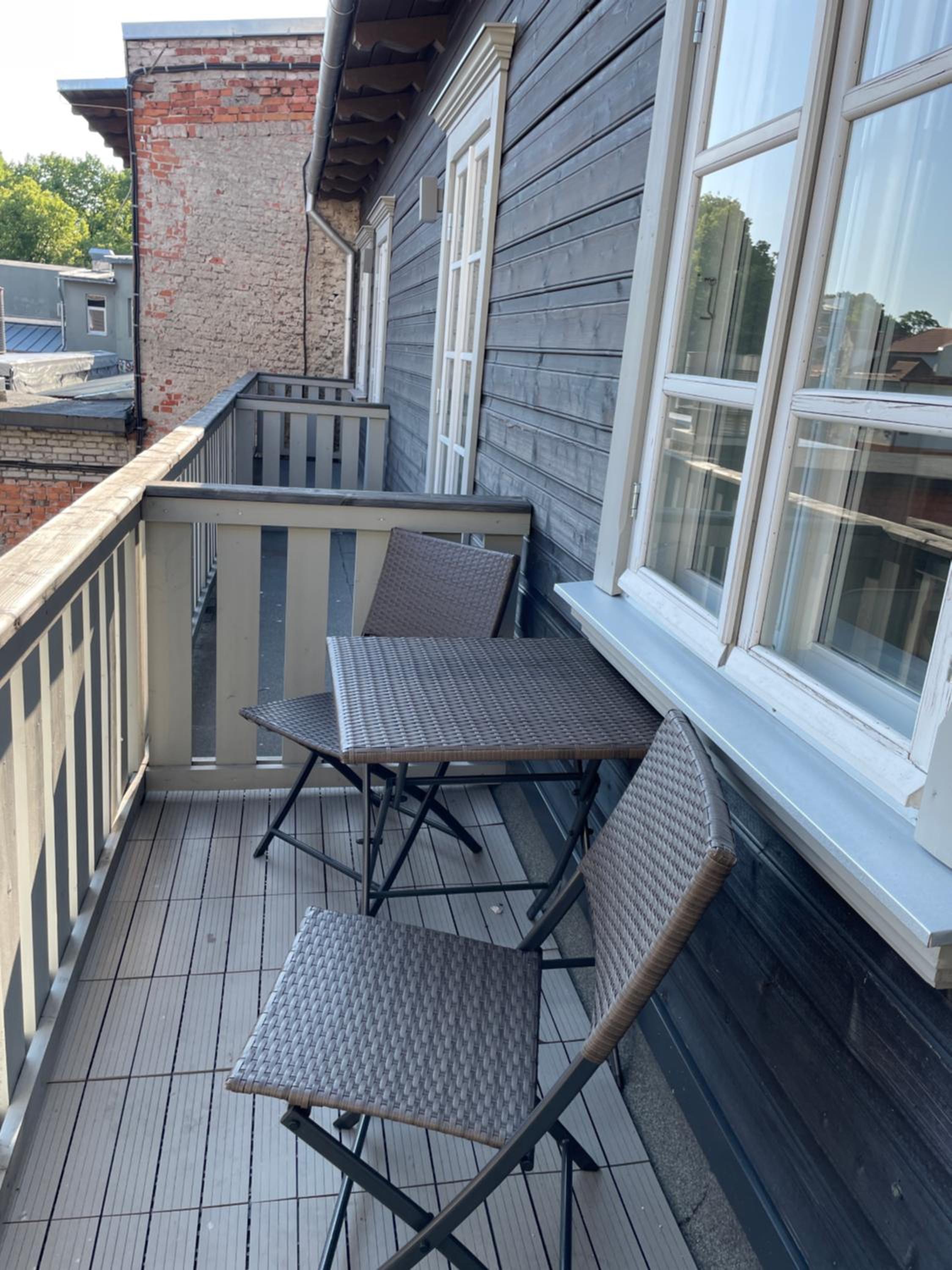 Modern studio apartment in Pärnu Old Town view 5
