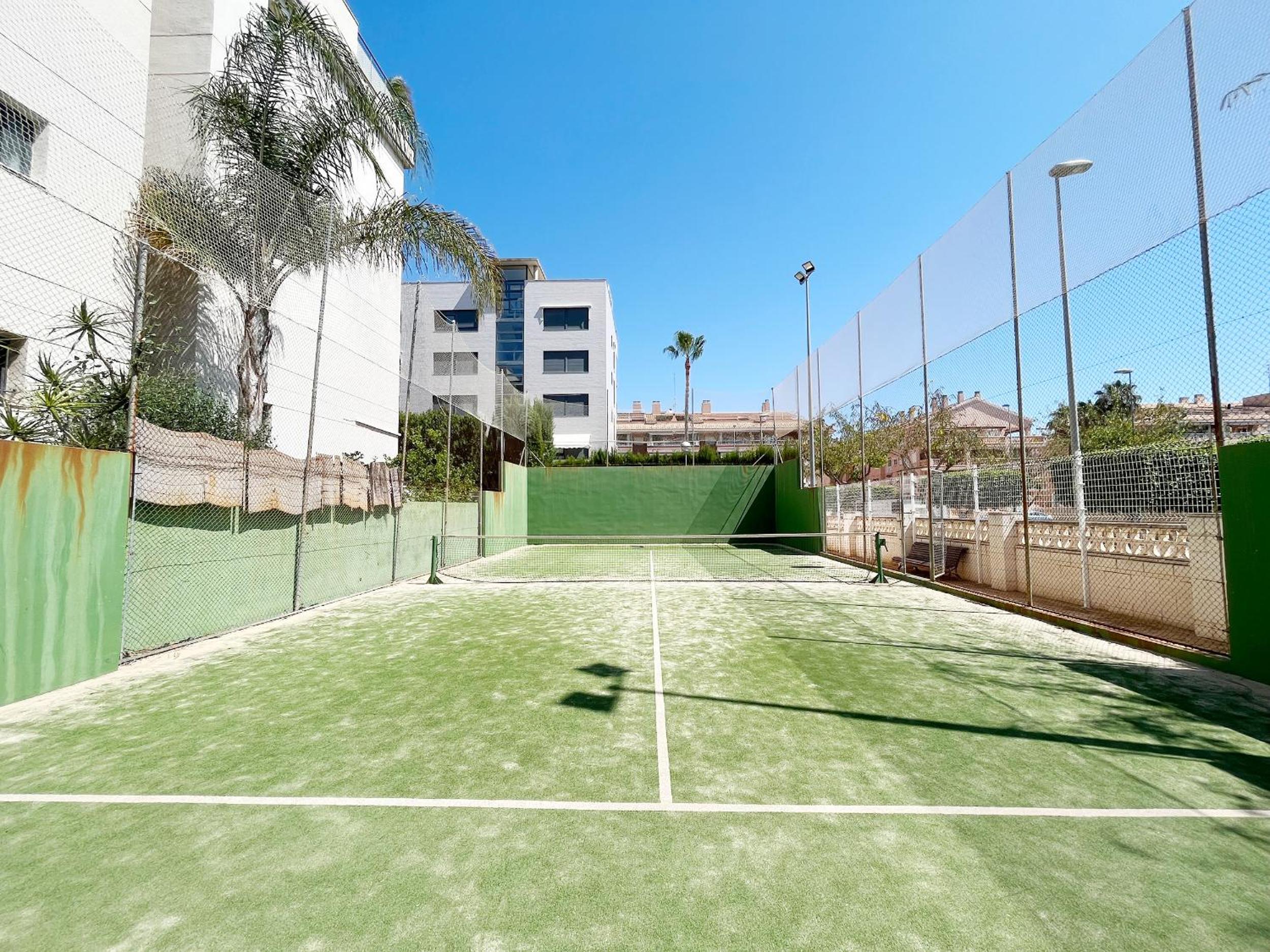 Global Vacacional, Apartamento con gran terraza en Canet
