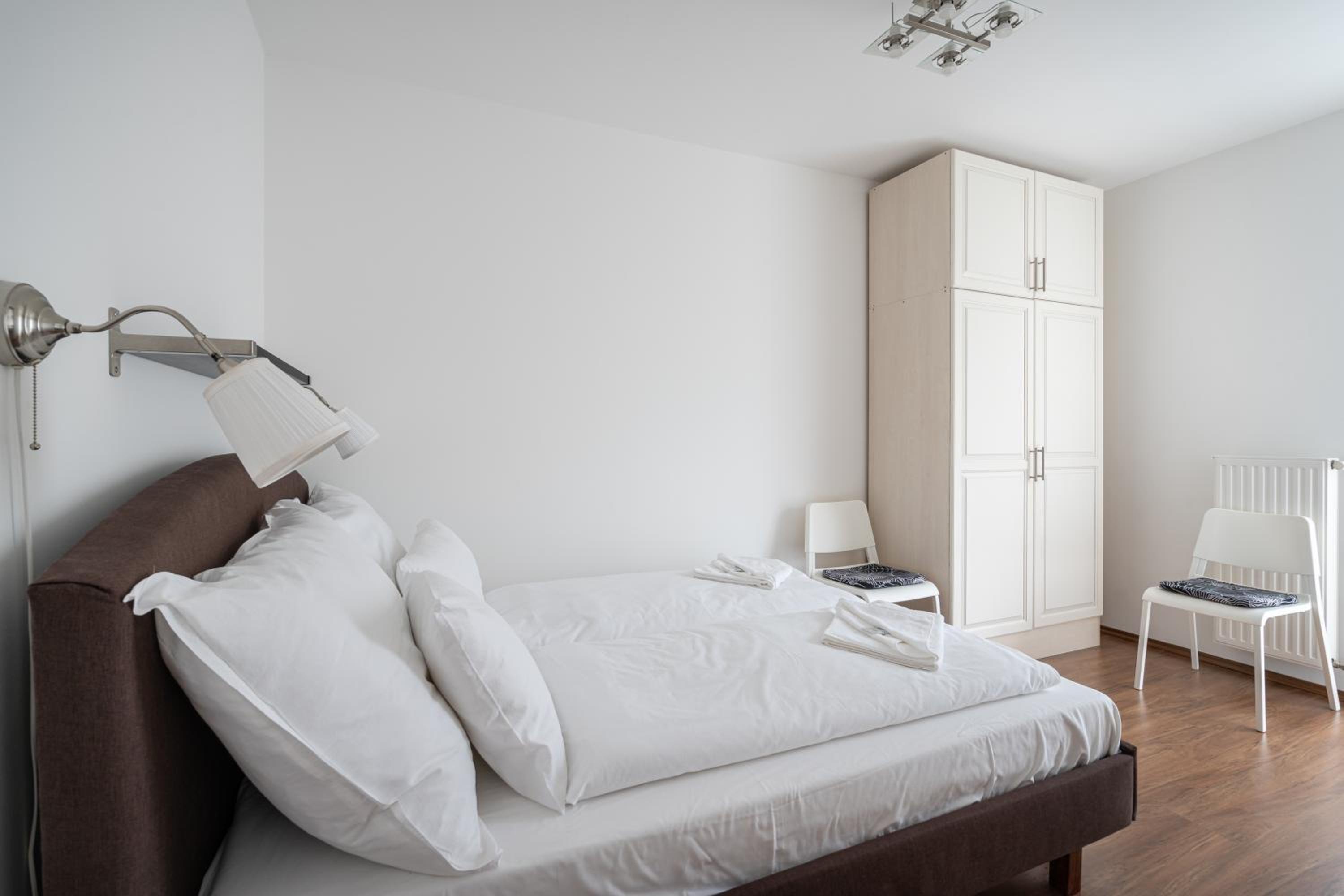 White Cascade Realty Apartment
