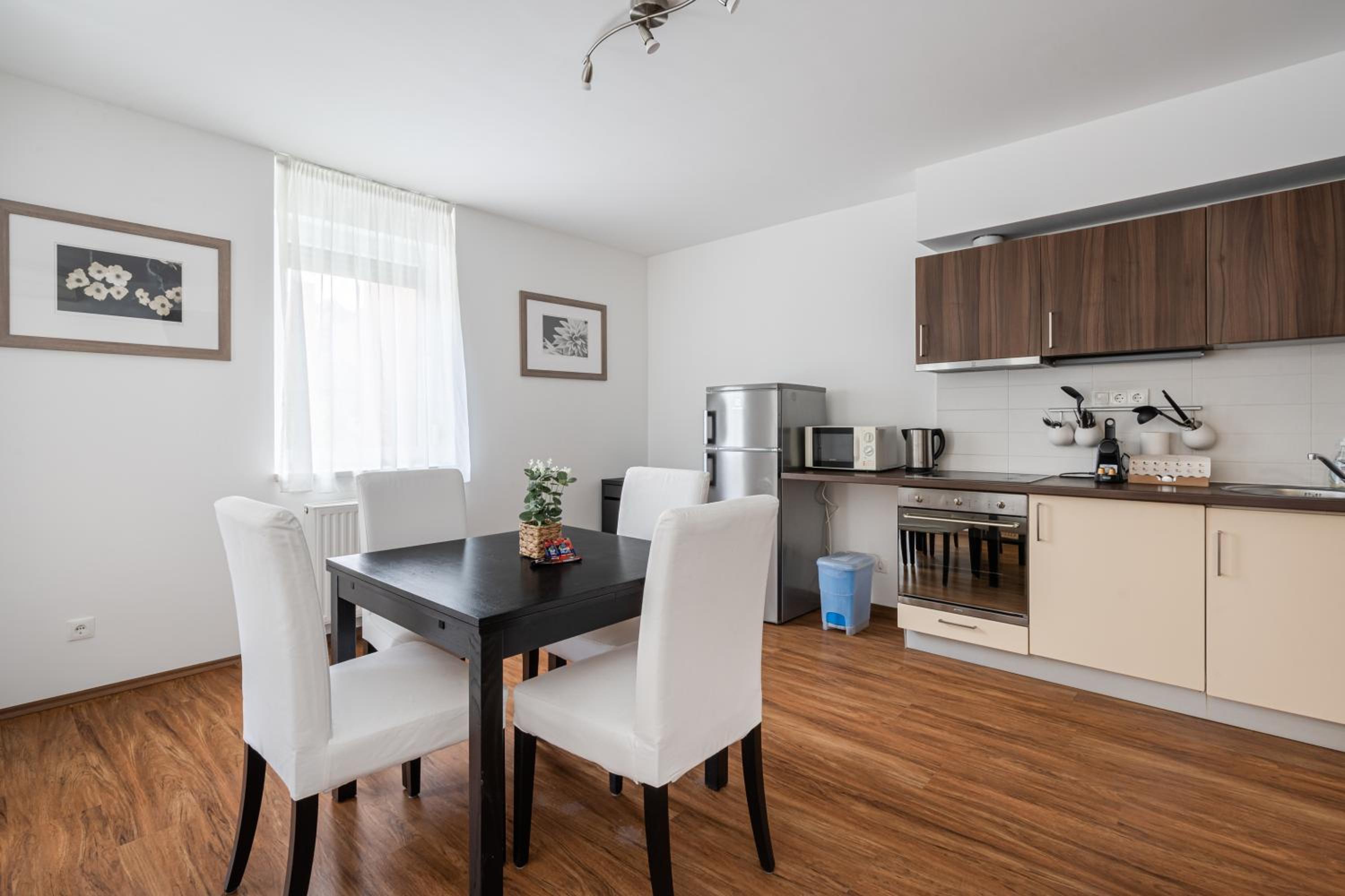 White Cascade Realty Apartment