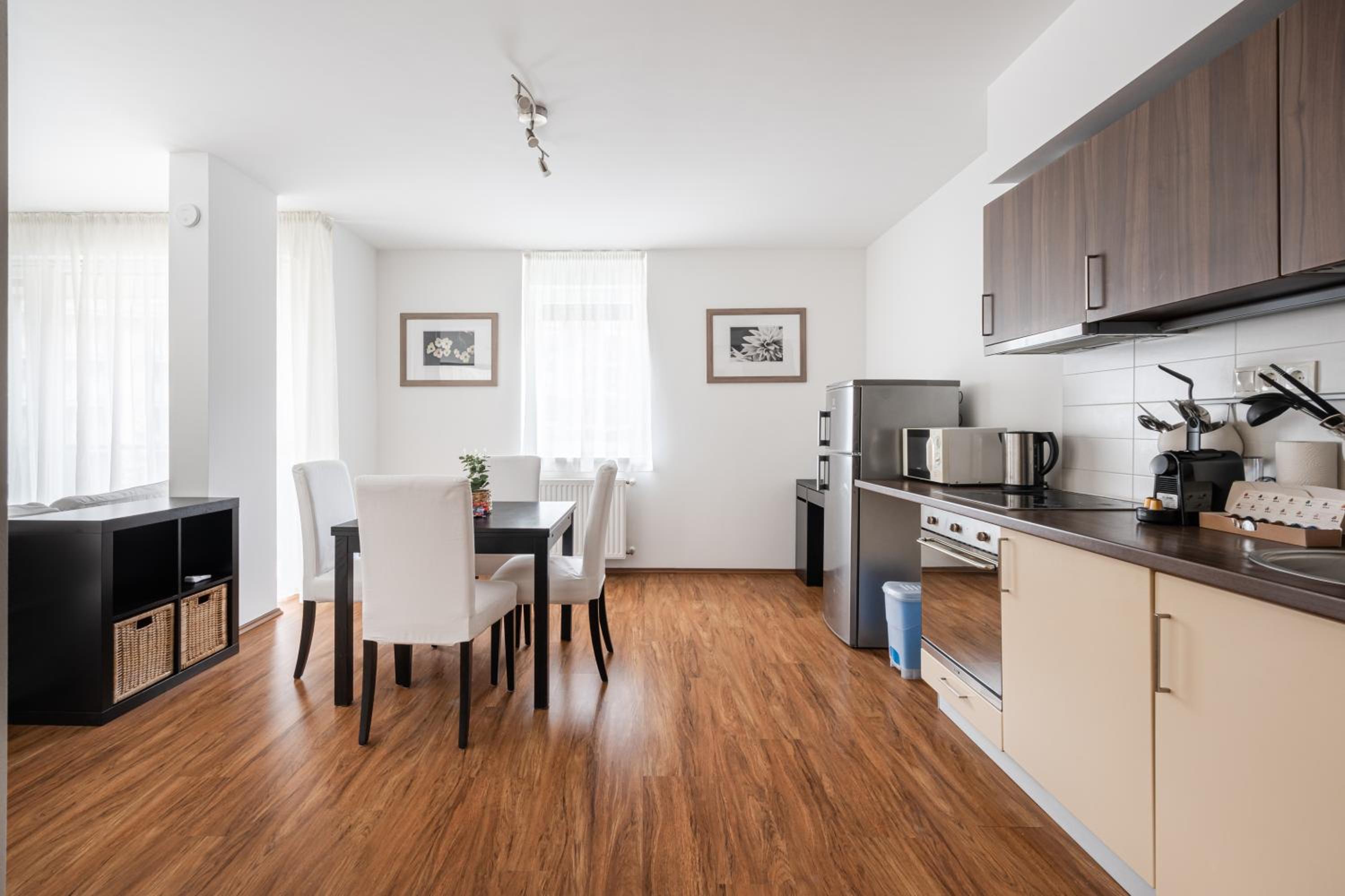 White Cascade Realty Apartment
