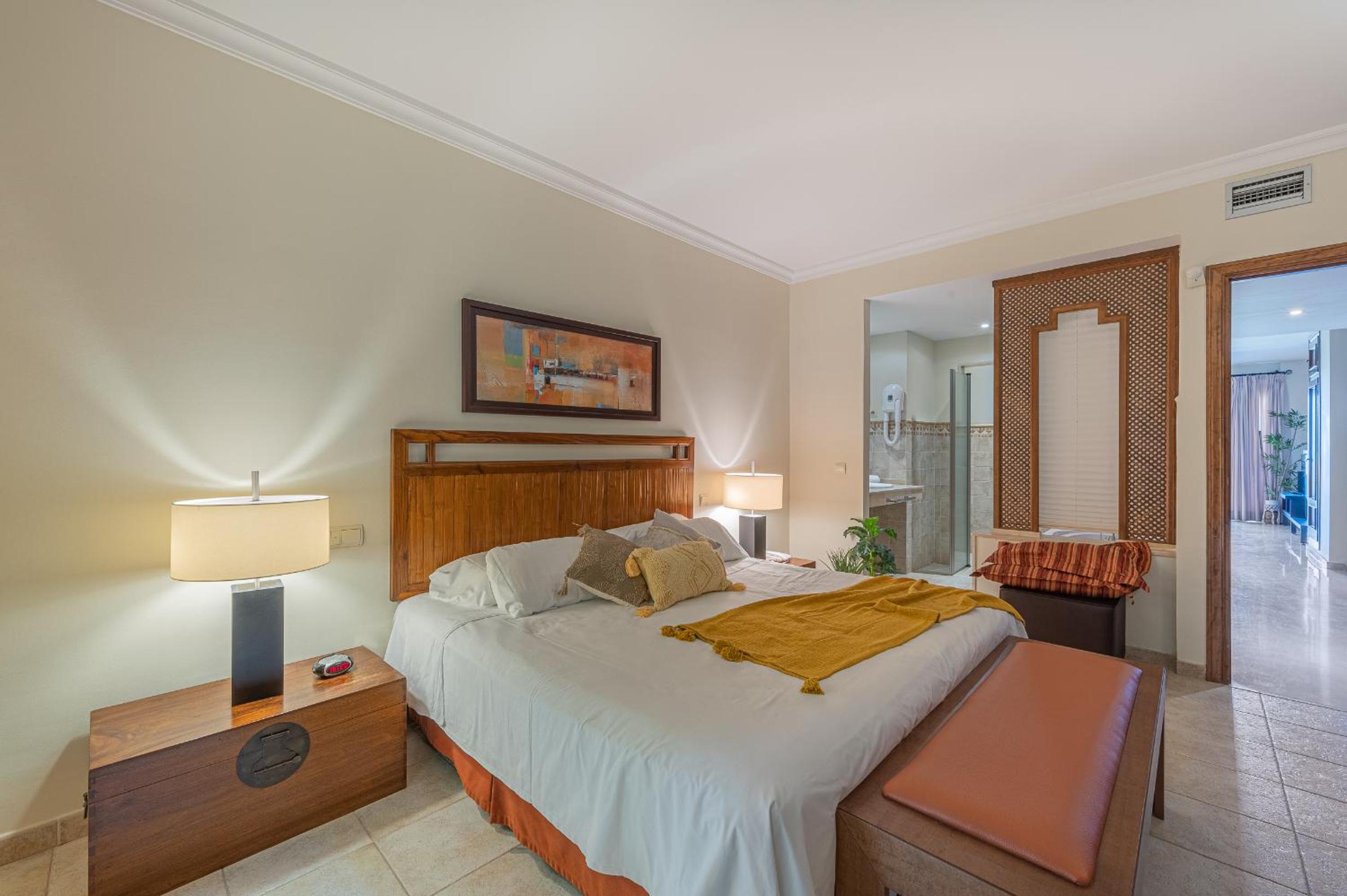 SANTA CRUZ SUITE Jardín con vistas Mijas Costa