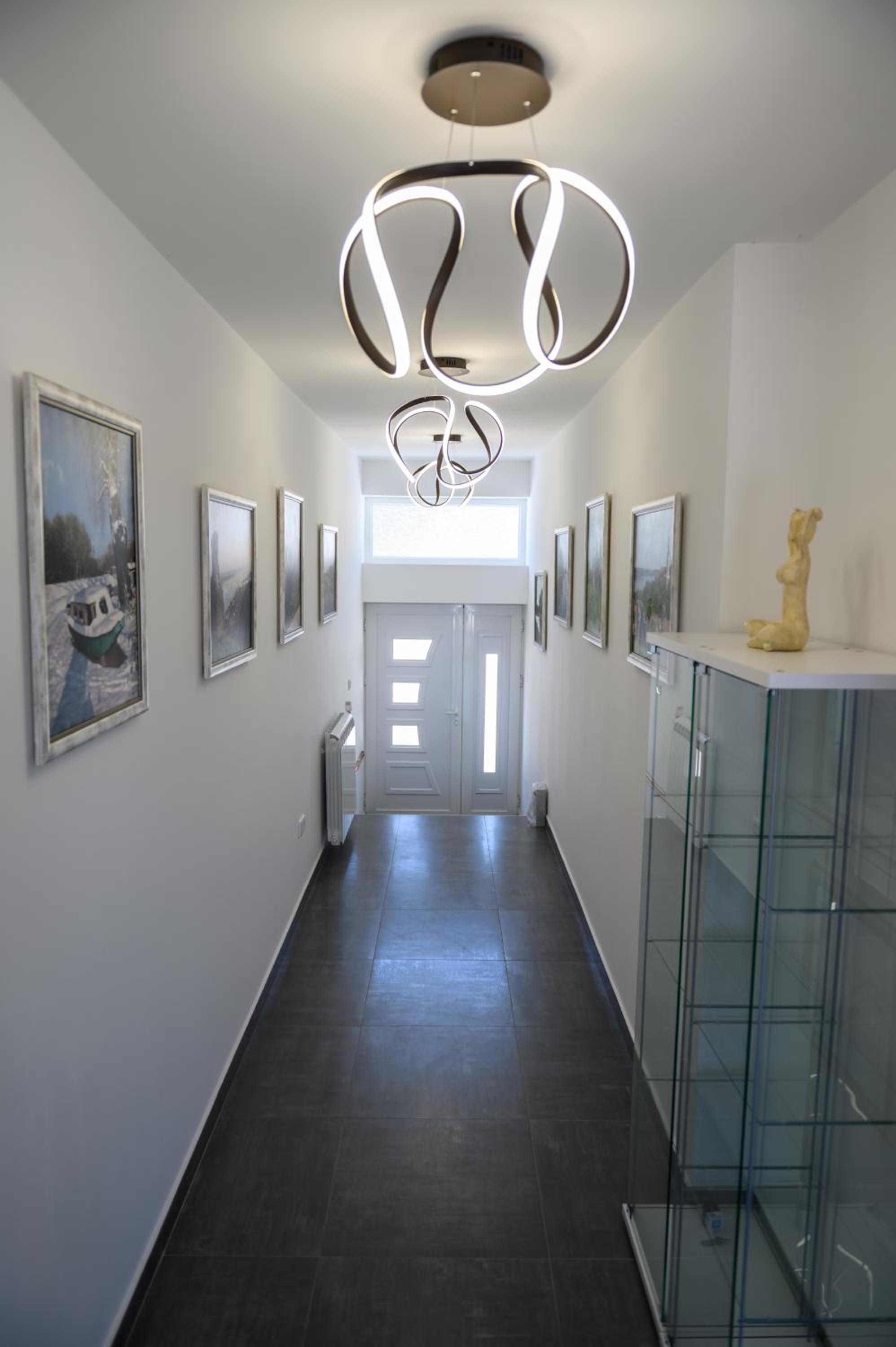 Bella Apartments