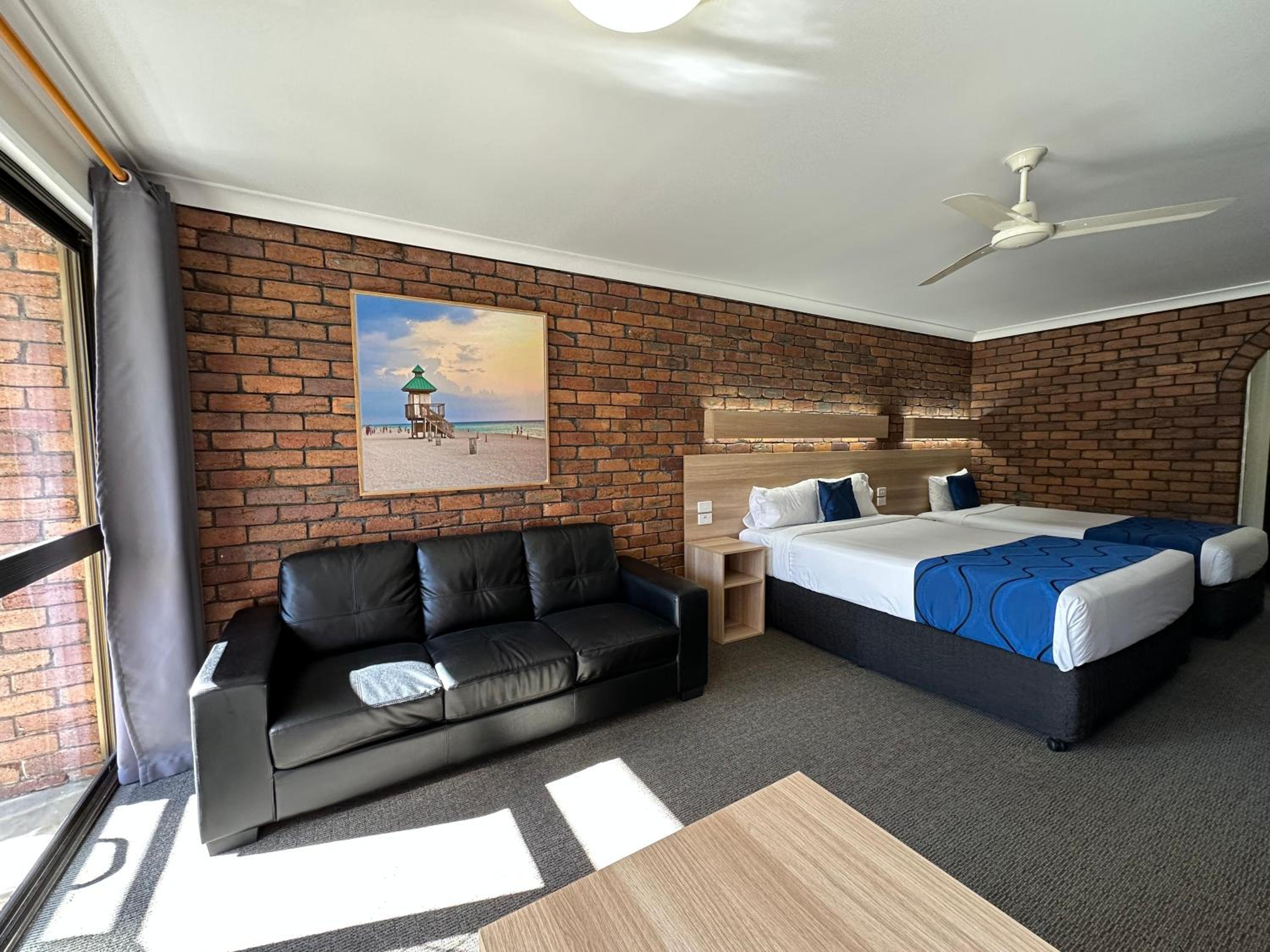 Logan City Motor Inn