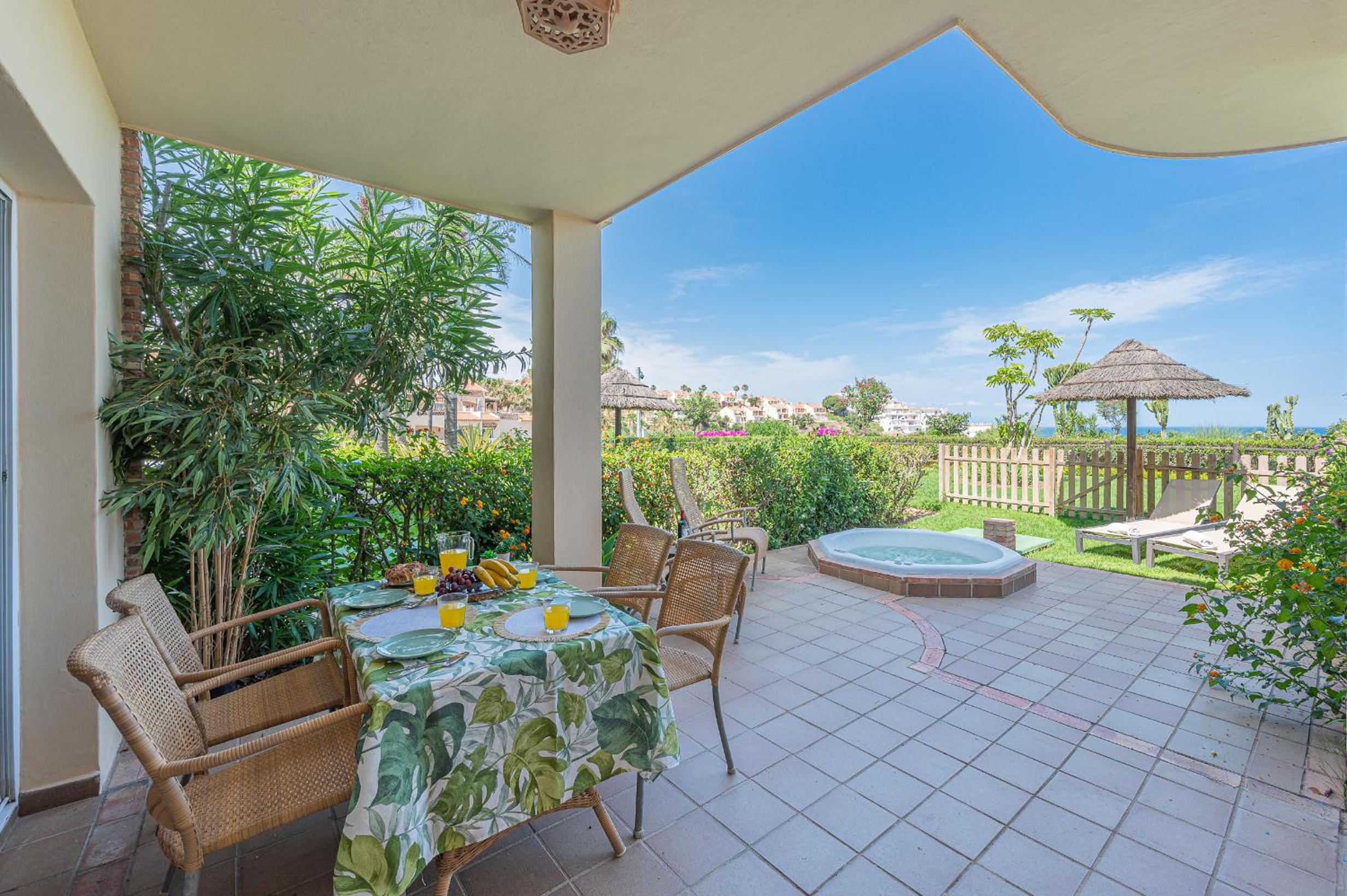SANTA CRUZ SUITE Jardín con vistas Mijas Costa