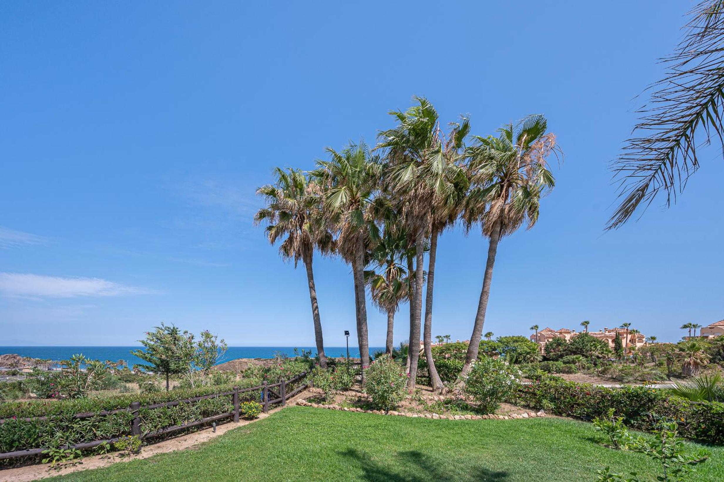 SANTA CRUZ SUITE Jardín con vistas Mijas Costa