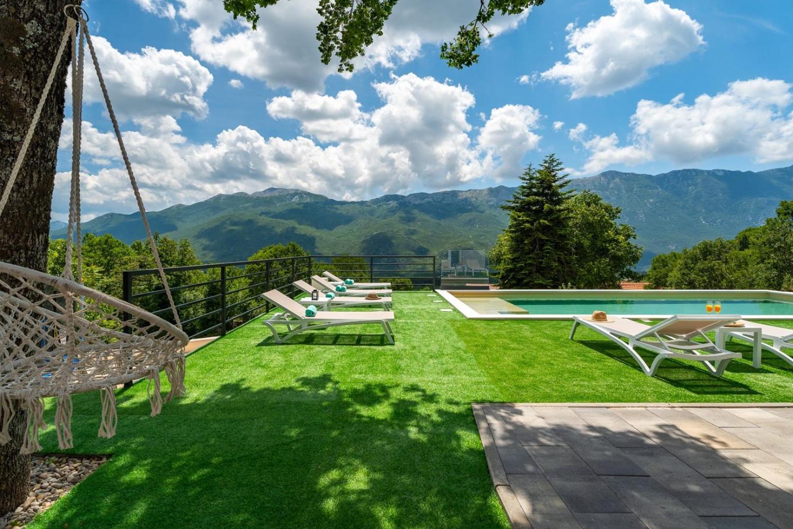 Villa Rose in Zagvozd, Makarska hinterland view 3