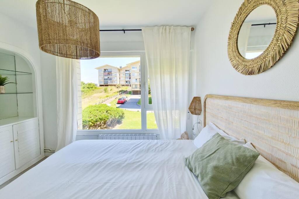 ASTONISHING SEA VIEWS - Club & Pool & Parking by ALOHA Bilbao view 5