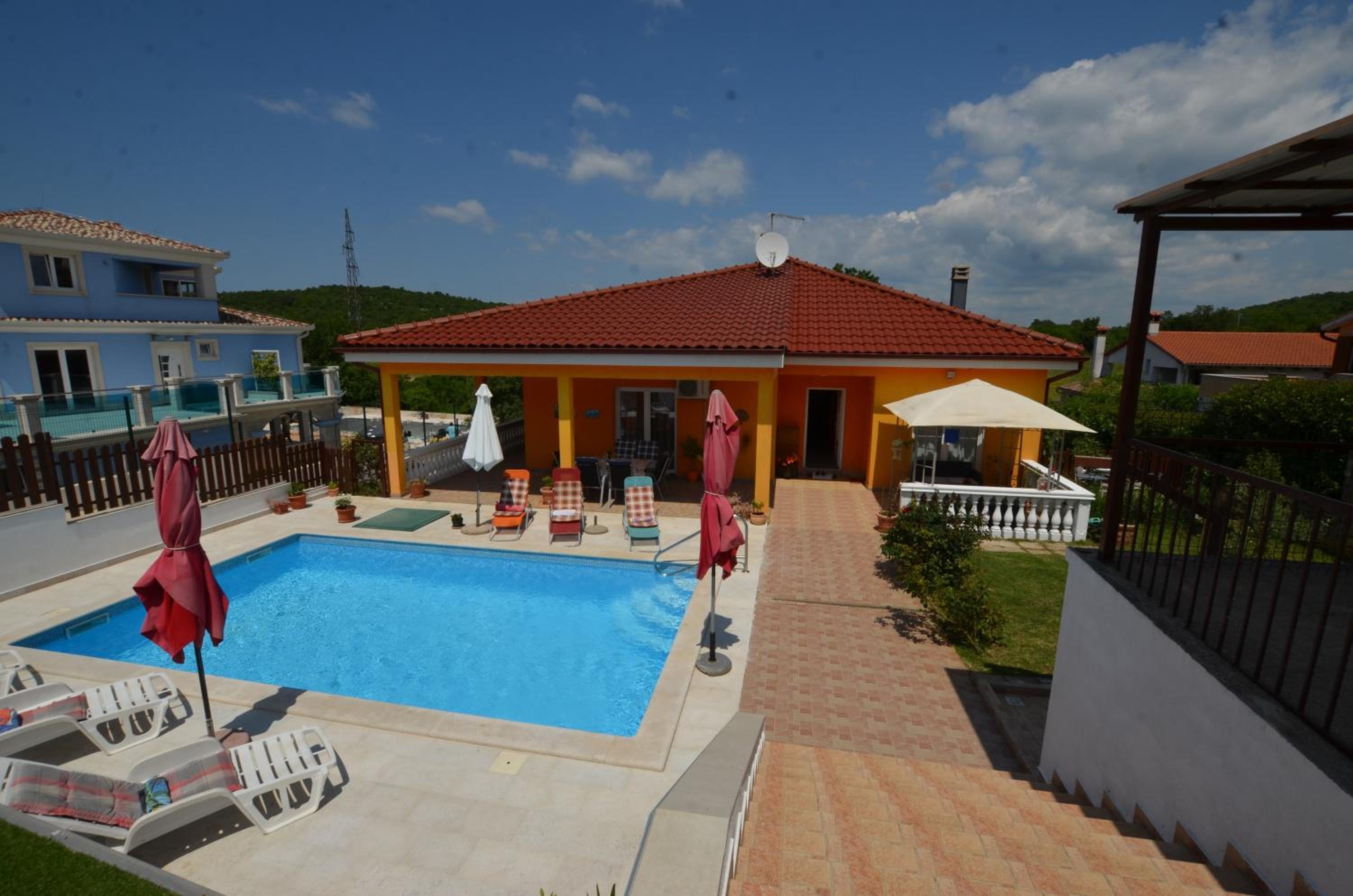 Mari House