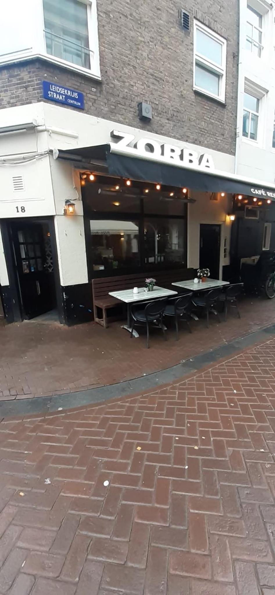 CHARLOTTE, not for parties, not a hotel, room with shared bathroom, no kitchen