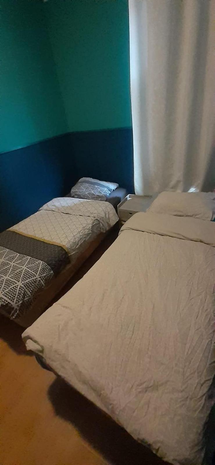 CHARLOTTE, not for parties, not a hotel, room with shared bathroom, no kitchen