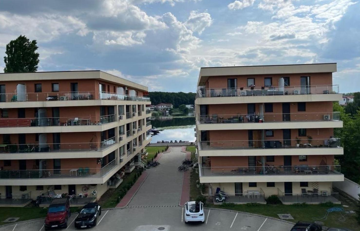 Snagov Lake Sonnio Properties