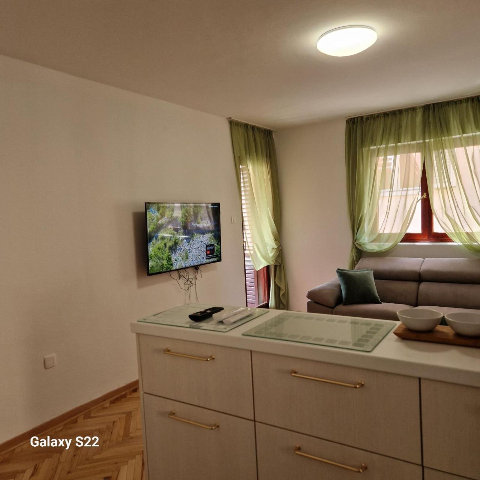 Apartment Anika