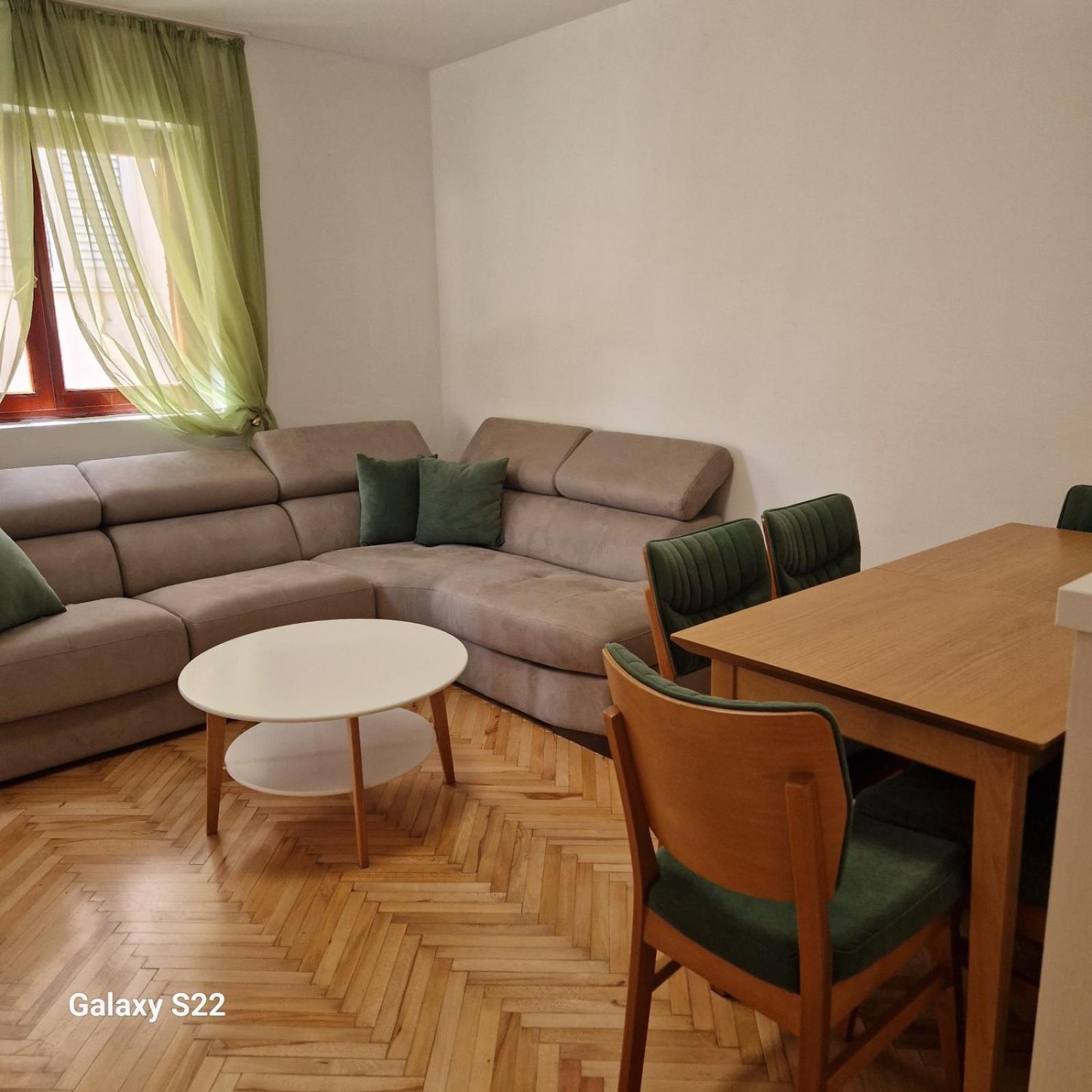 Apartment Anika