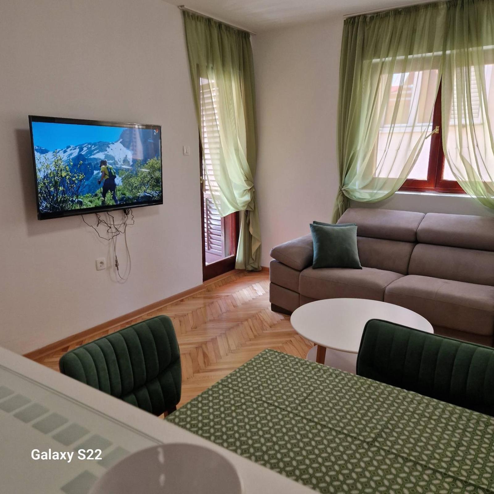 Apartment Anika
