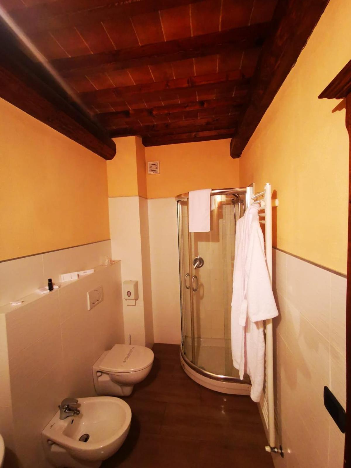 Photo 35