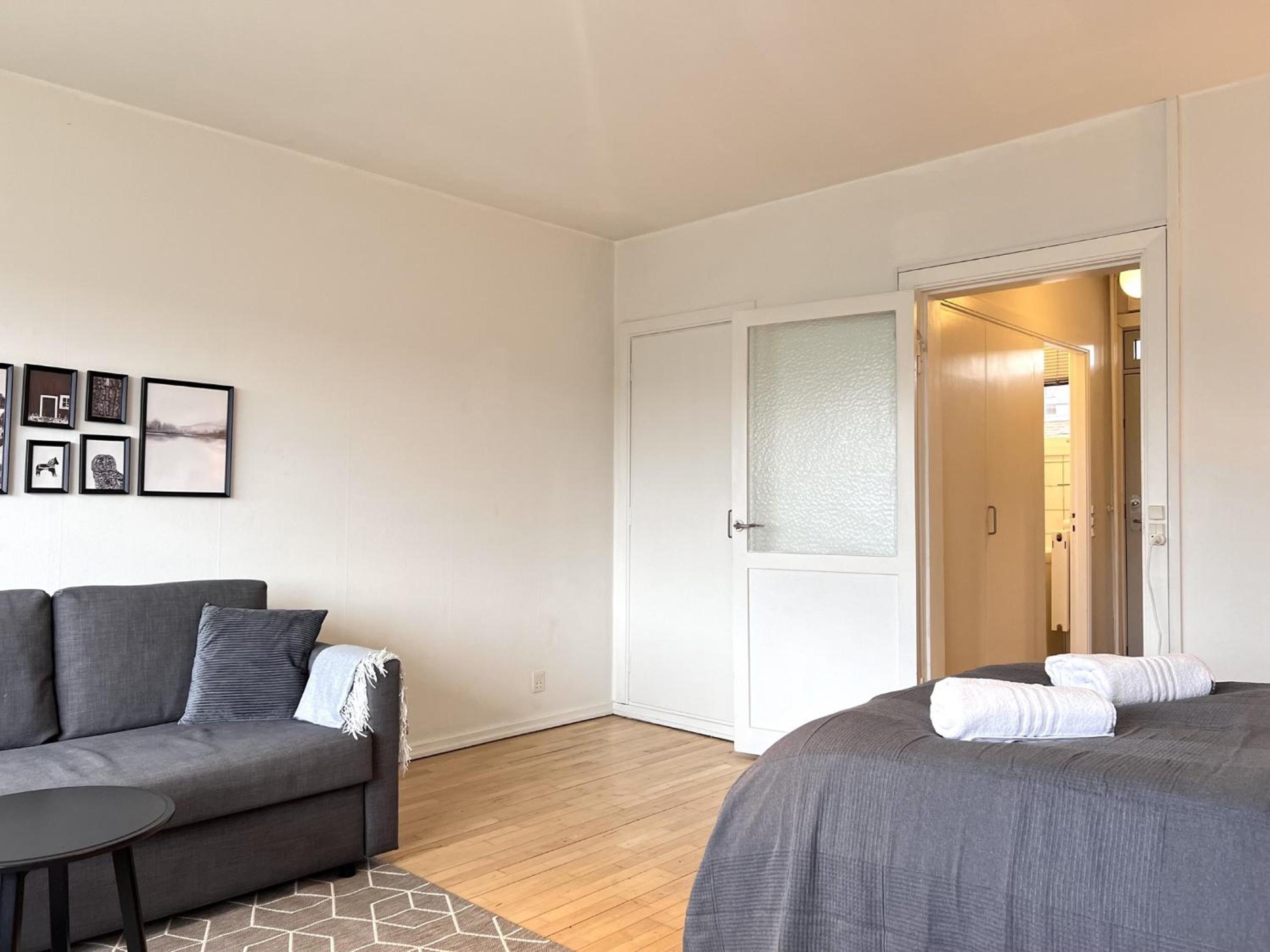 Studio Apartment In Herlev 3 view 2
