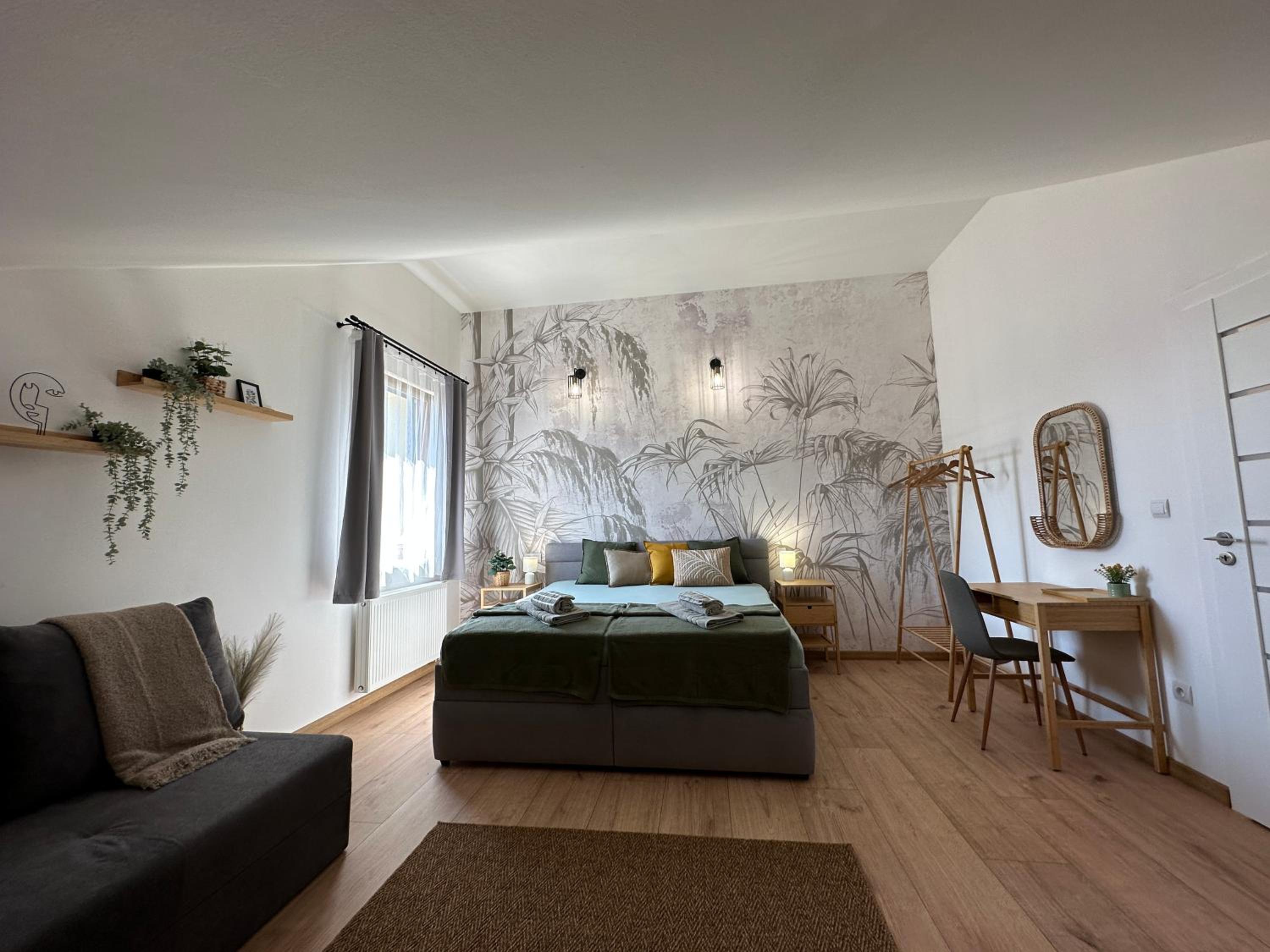 GREEN Apartment – City Centre – Main Square view 5