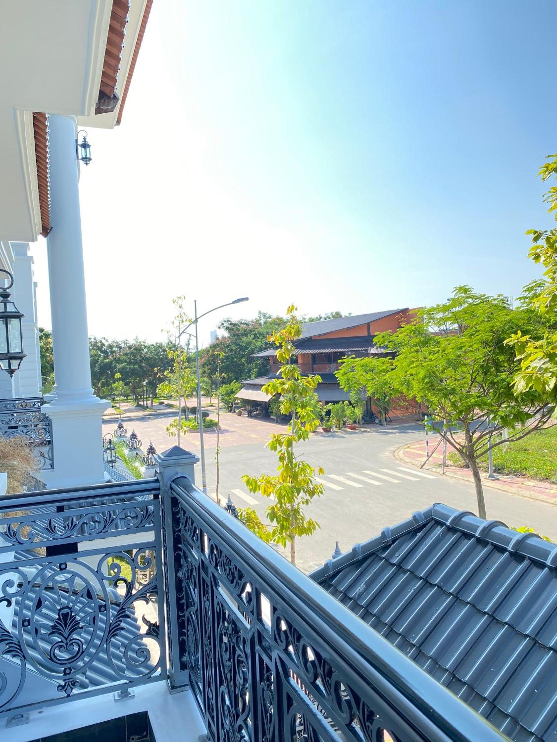 VILLA PARK