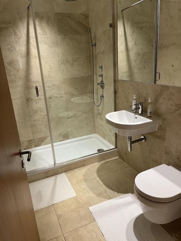 Beautiful 2 bed Flat in Finchley Road, Camden