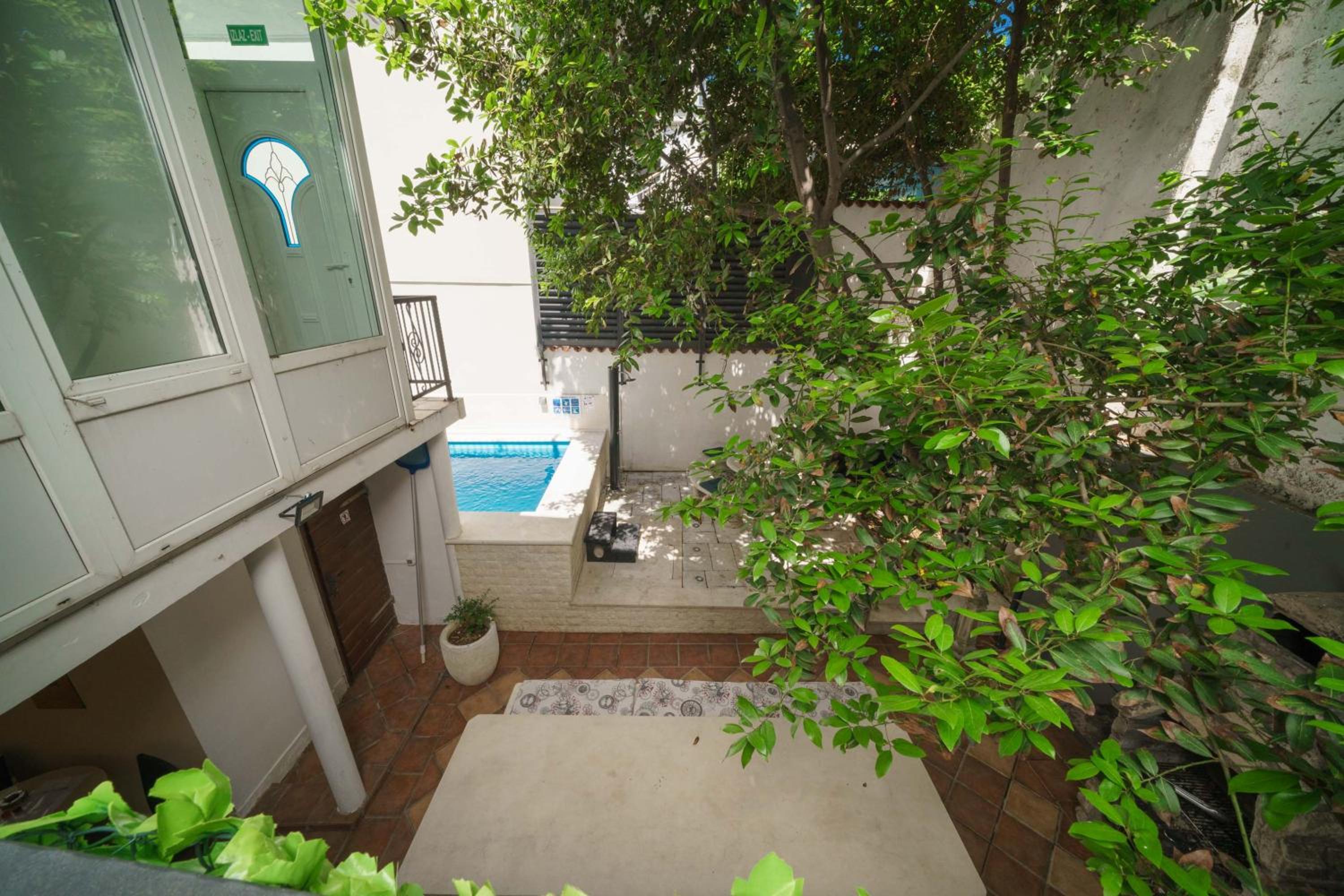 Photo 46