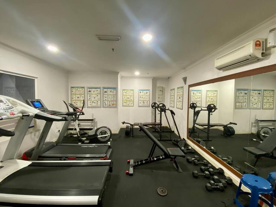 Cosy 2 Bedder Near KLCC I 500mbps Wi-Fi I Smart TV with Netflix Function