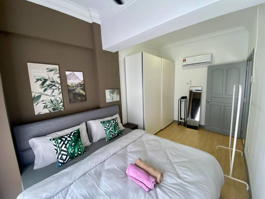 Cosy 2 Bedder Near KLCC I 500mbps Wi-Fi I Smart TV with Netflix Function