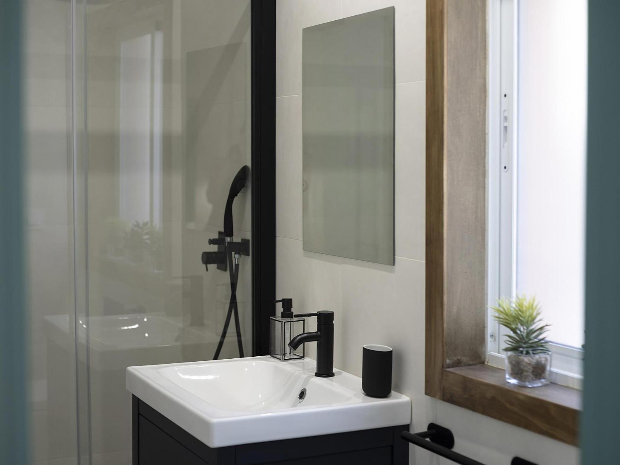 Beautiful Blue Triana Apartment