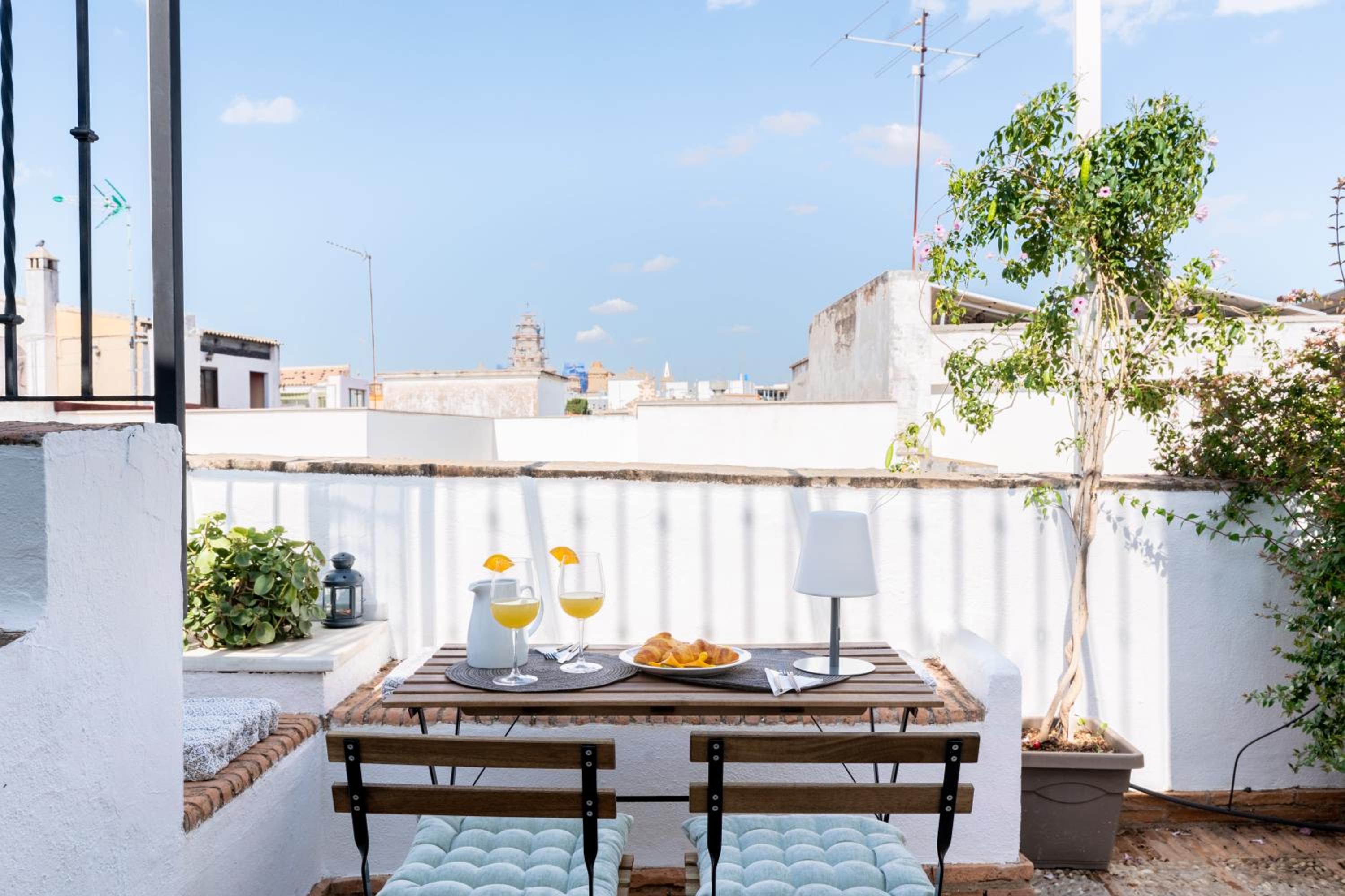 Ático con encanto en Sierpes photo 3