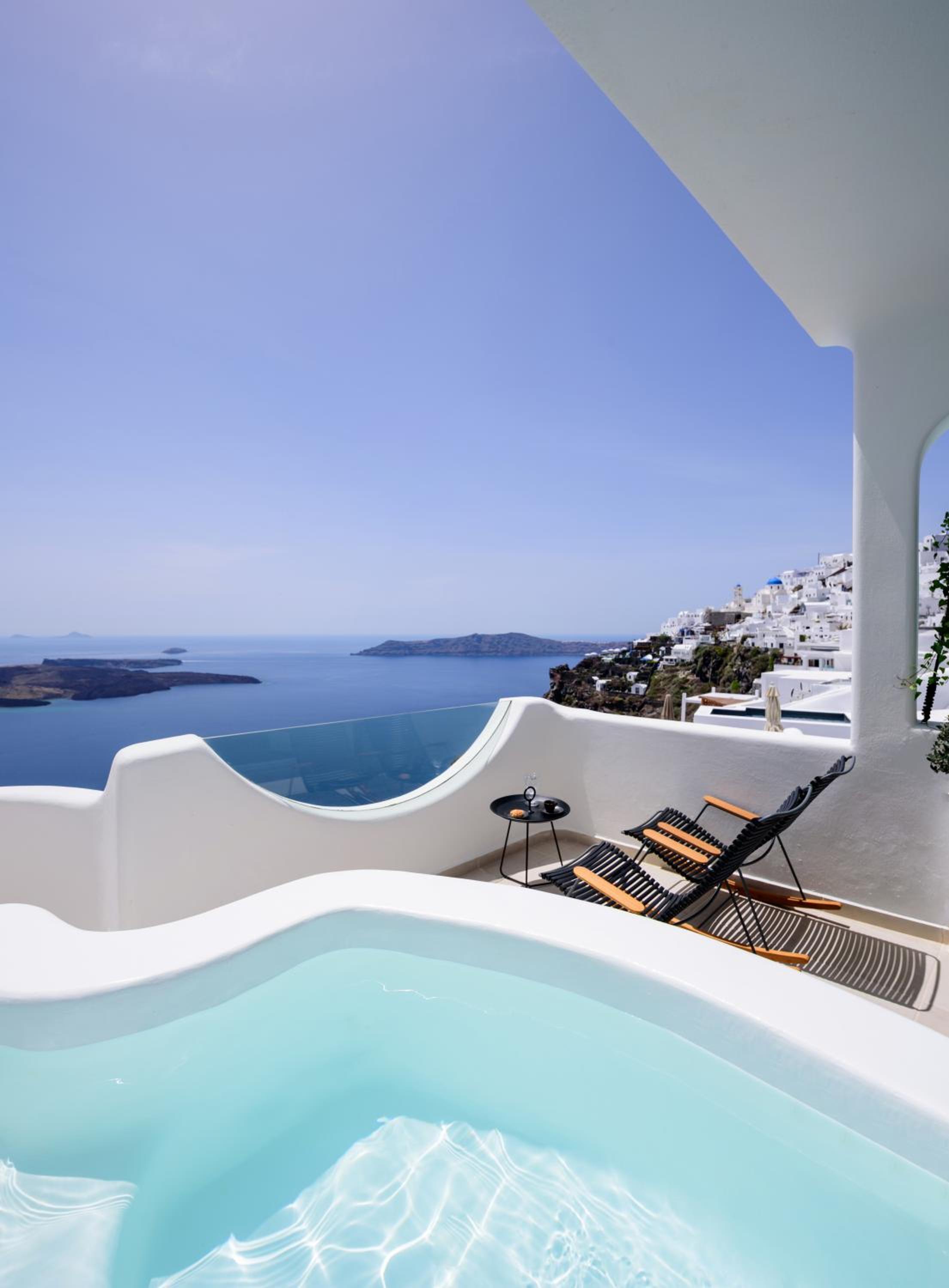 Aethria Villa