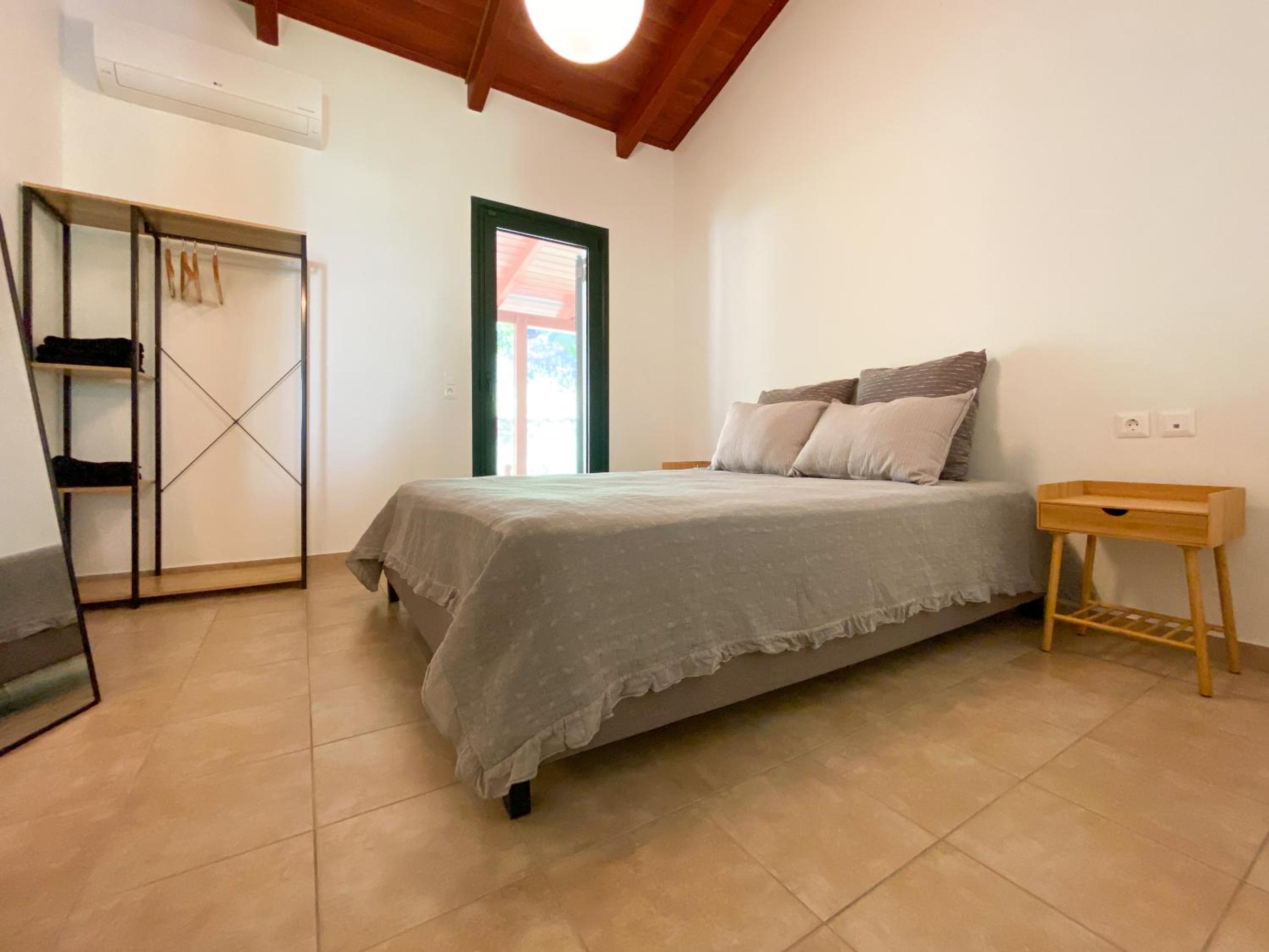 Yiamas Seaside Cottage in Paliokastro near Heraklion City view 2