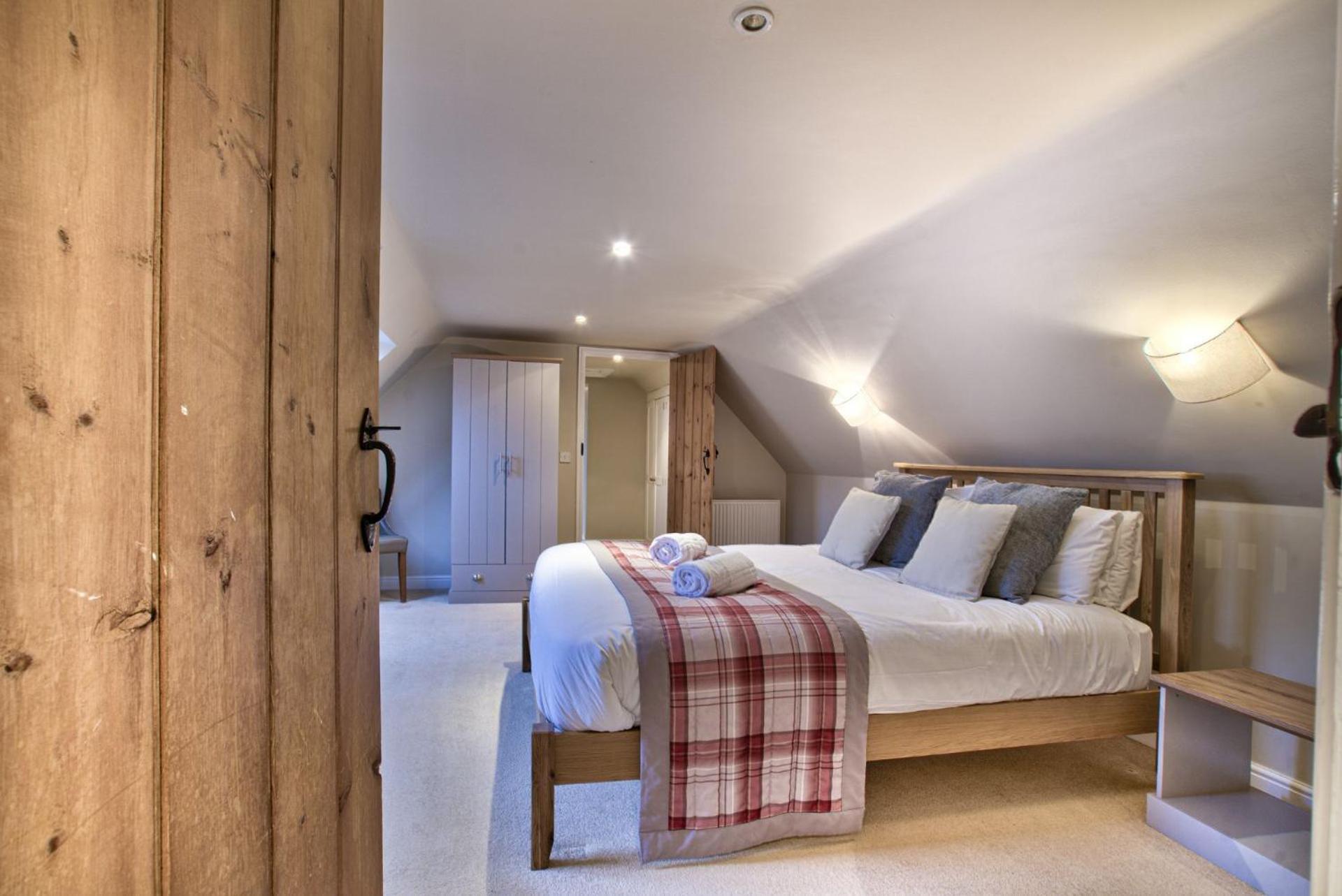 Olive Cottage by Group Retreats