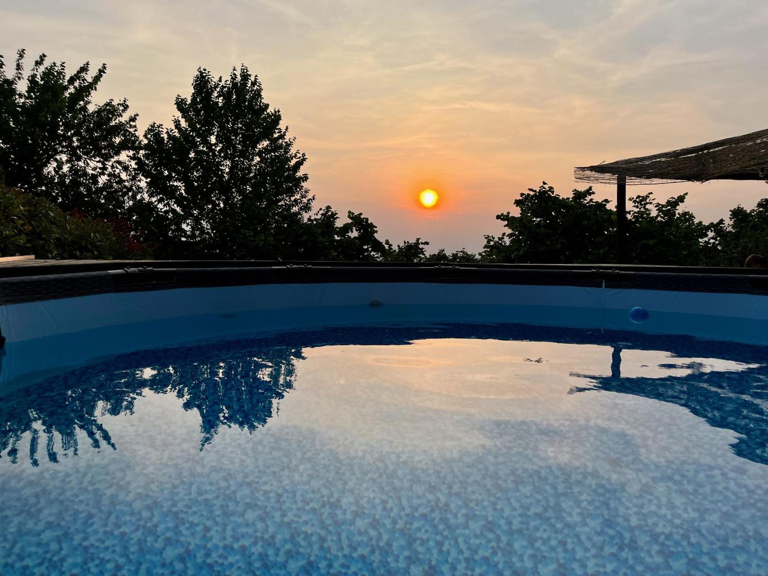Spacious Langhe Vacation Family House With Large Garden - Nocciolina view 4
