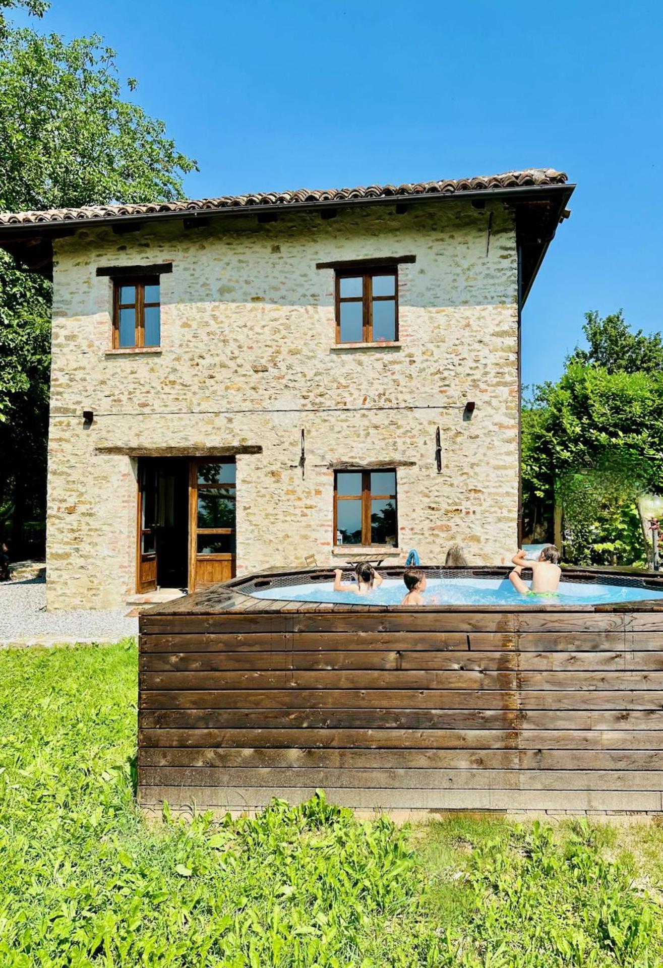 Spacious Langhe Vacation Family House With Large Garden - Nocciolina view 5