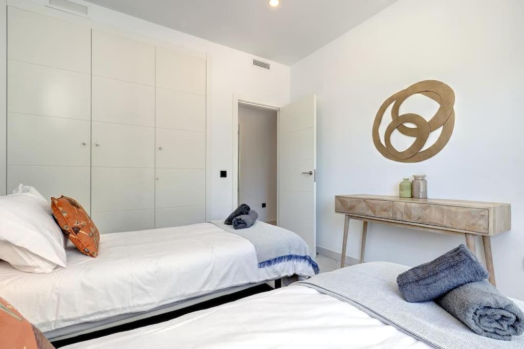 Luxurious Apartment at Estepona Hills with stunning views