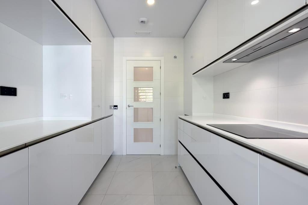 Luxurious Apartment at Estepona Hills with stunning views