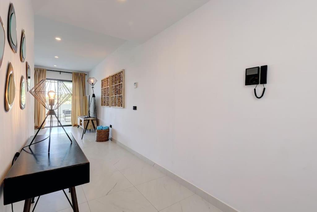 Luxurious Apartment at Estepona Hills with stunning views
