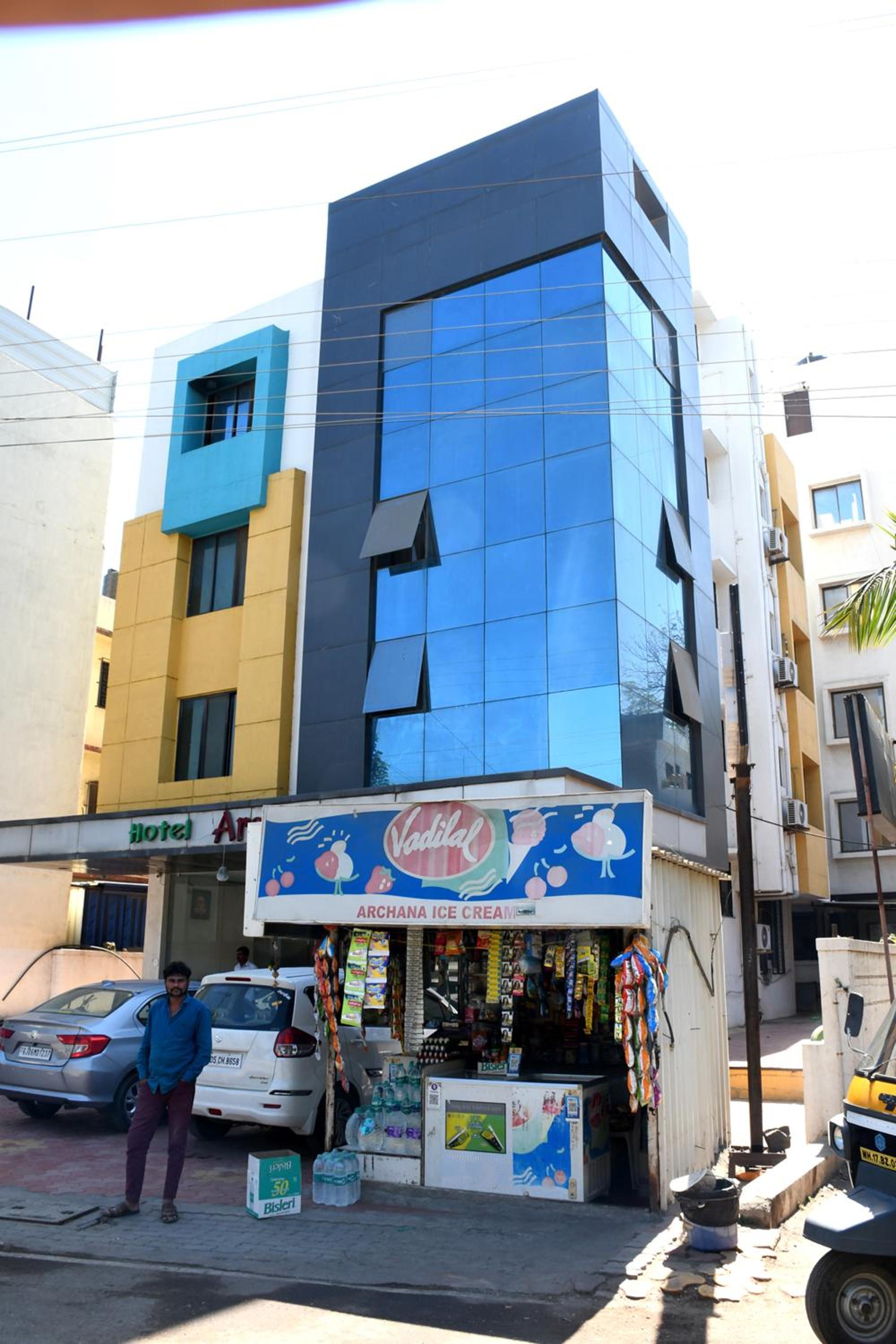 Shirdi Vacations - HOTEL ARCHANA - Property Image 1